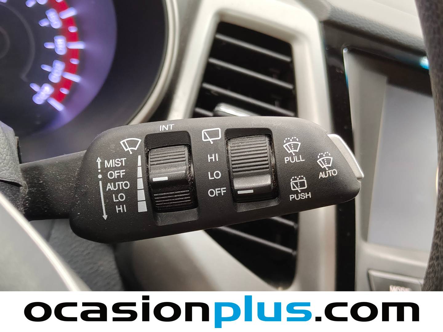 SsangYong Tivoli SsangYong Tivoli D16T Premium 4x2 (115 CV) seminuevo