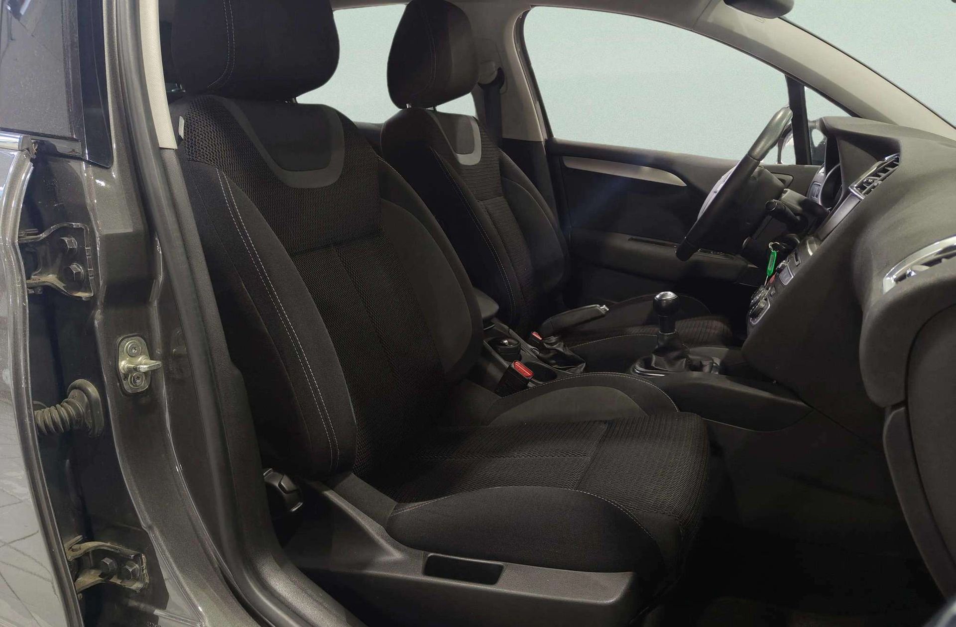 Citroën C4 PureTech 110 Tonic - foto 16