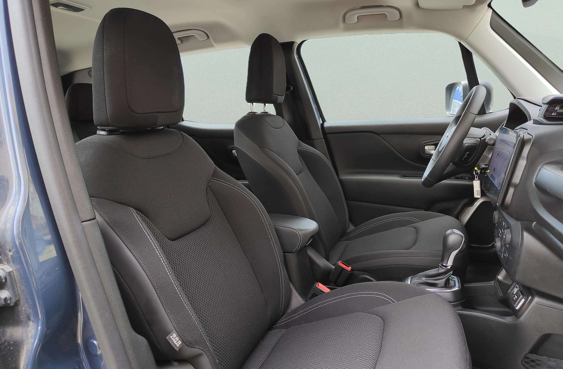 Jeep Renegade eHybrid 1.5 Limited ATX - foto 19