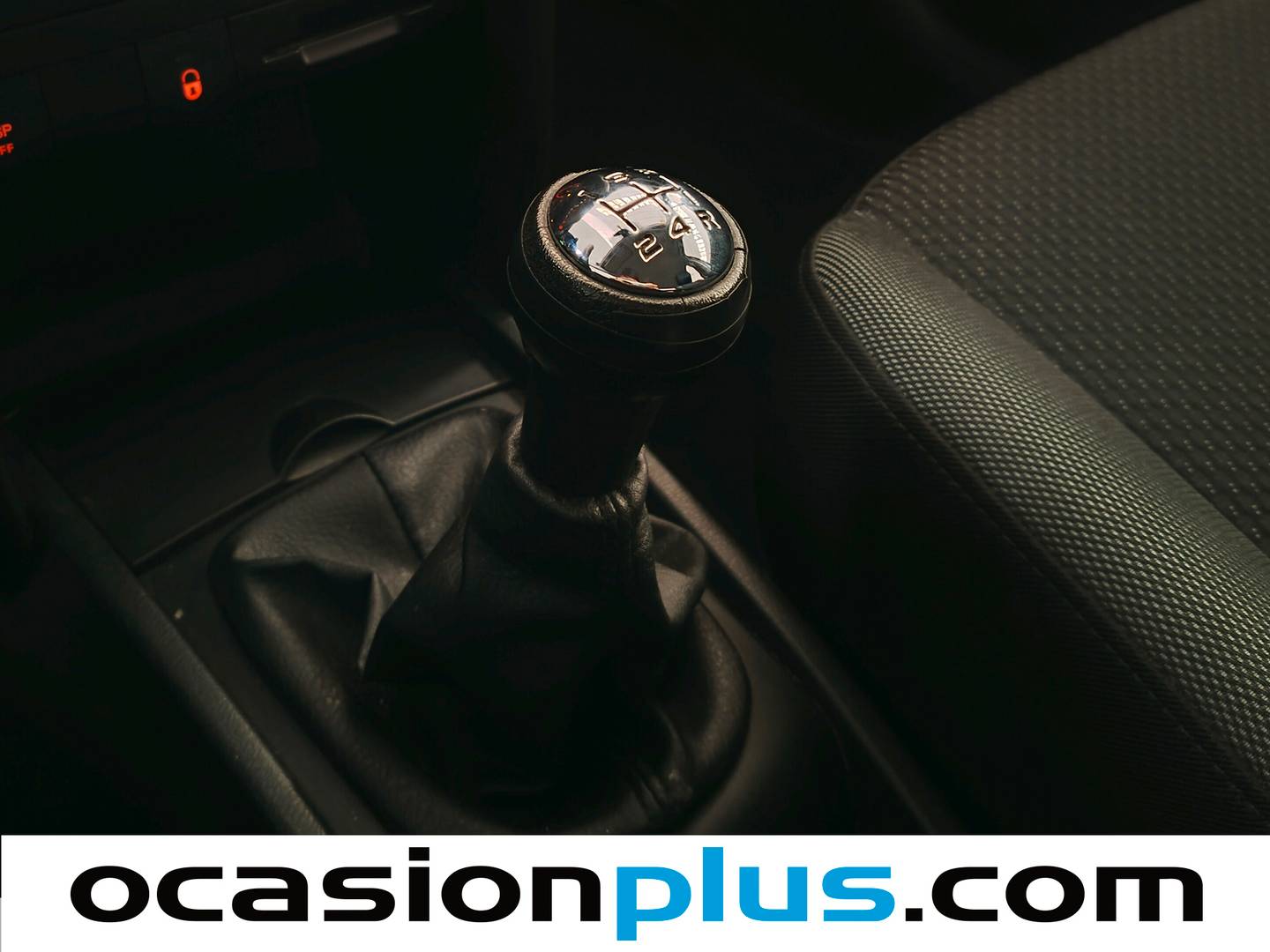 Peugeot 207 Peugeot 207 1.4i Confort (75 CV) de segunda mano