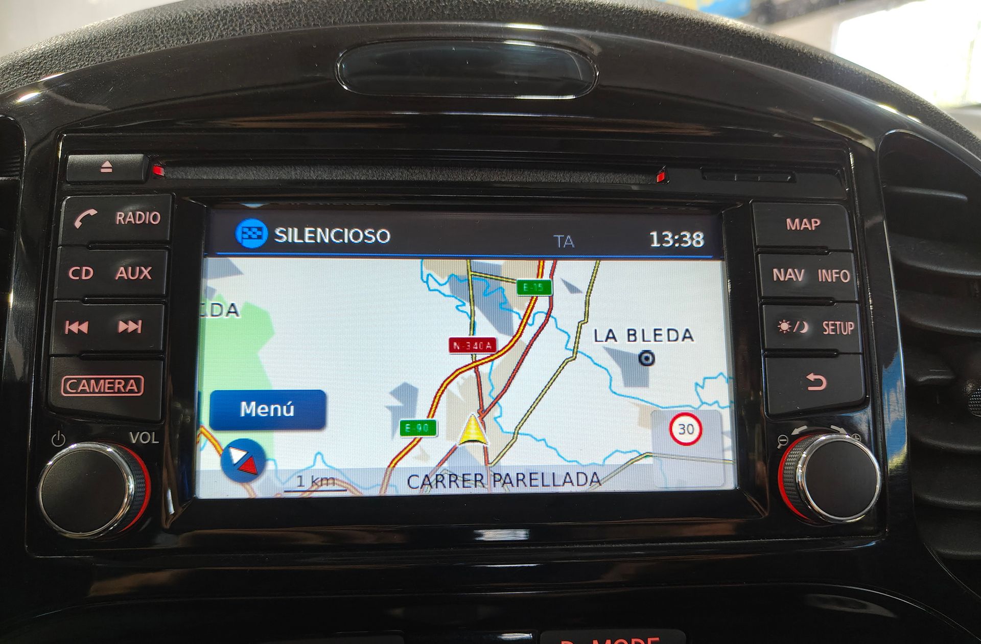 Nissan Juke 1.6 N-Connecta 4x2 XTronic - foto 8