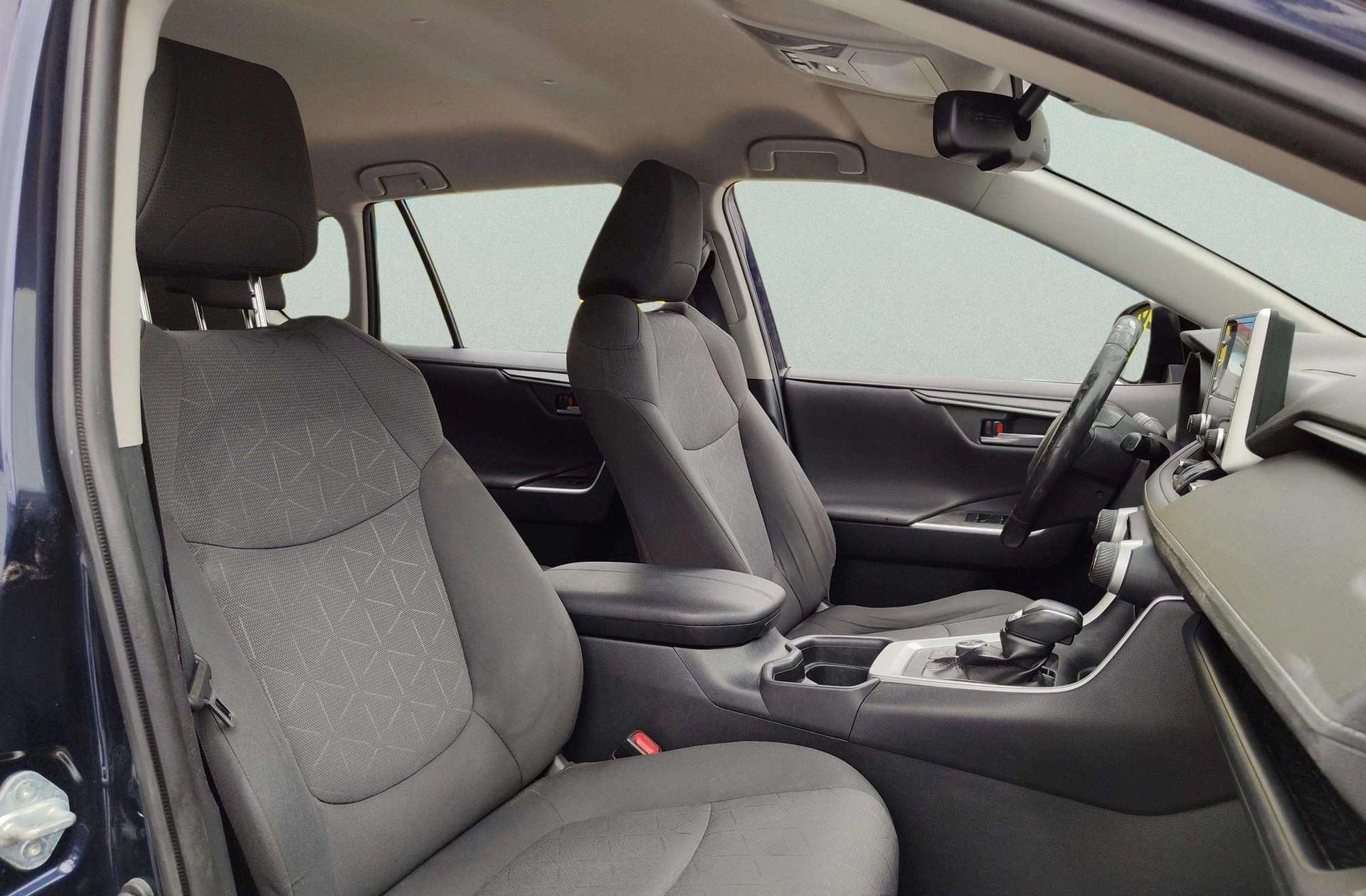 Toyota RAV4 2.5l hybrid Advance 4WD - foto 17