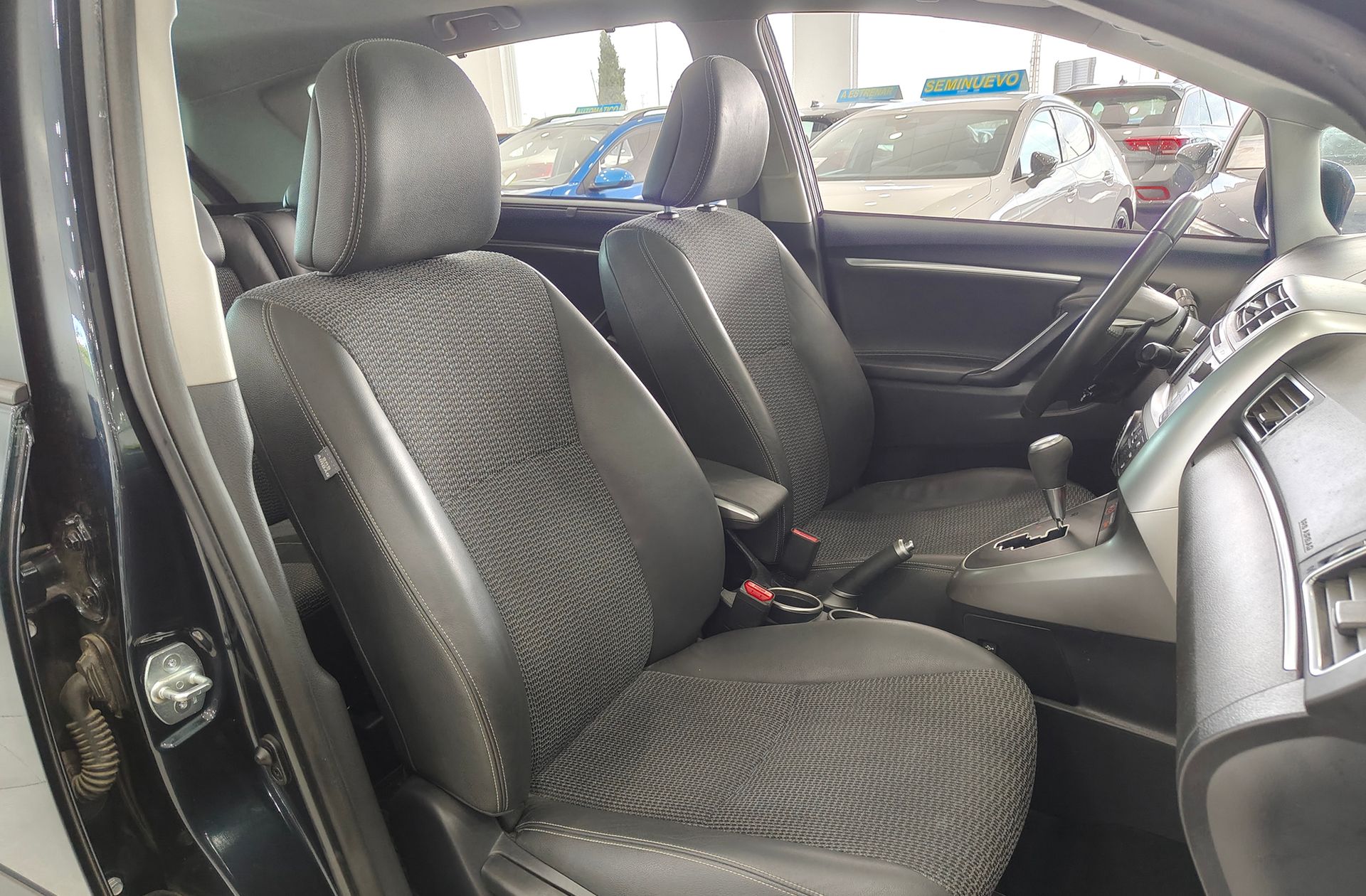 Toyota Verso 140 M-DRV Advance Multidrive 7 plazas - foto 21