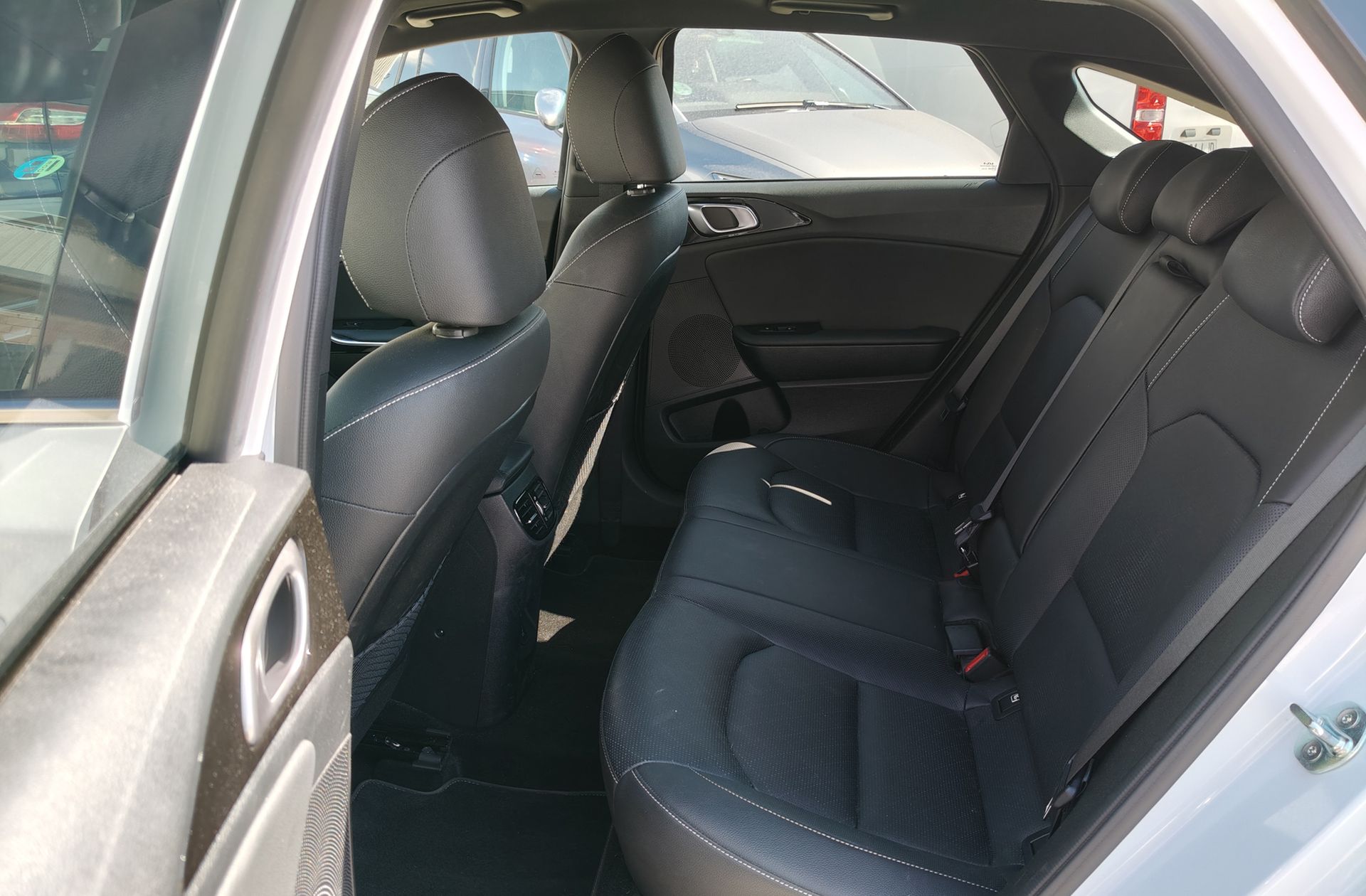 Kia ProCeed 1.5 MHEV GT Line DCT - foto 13