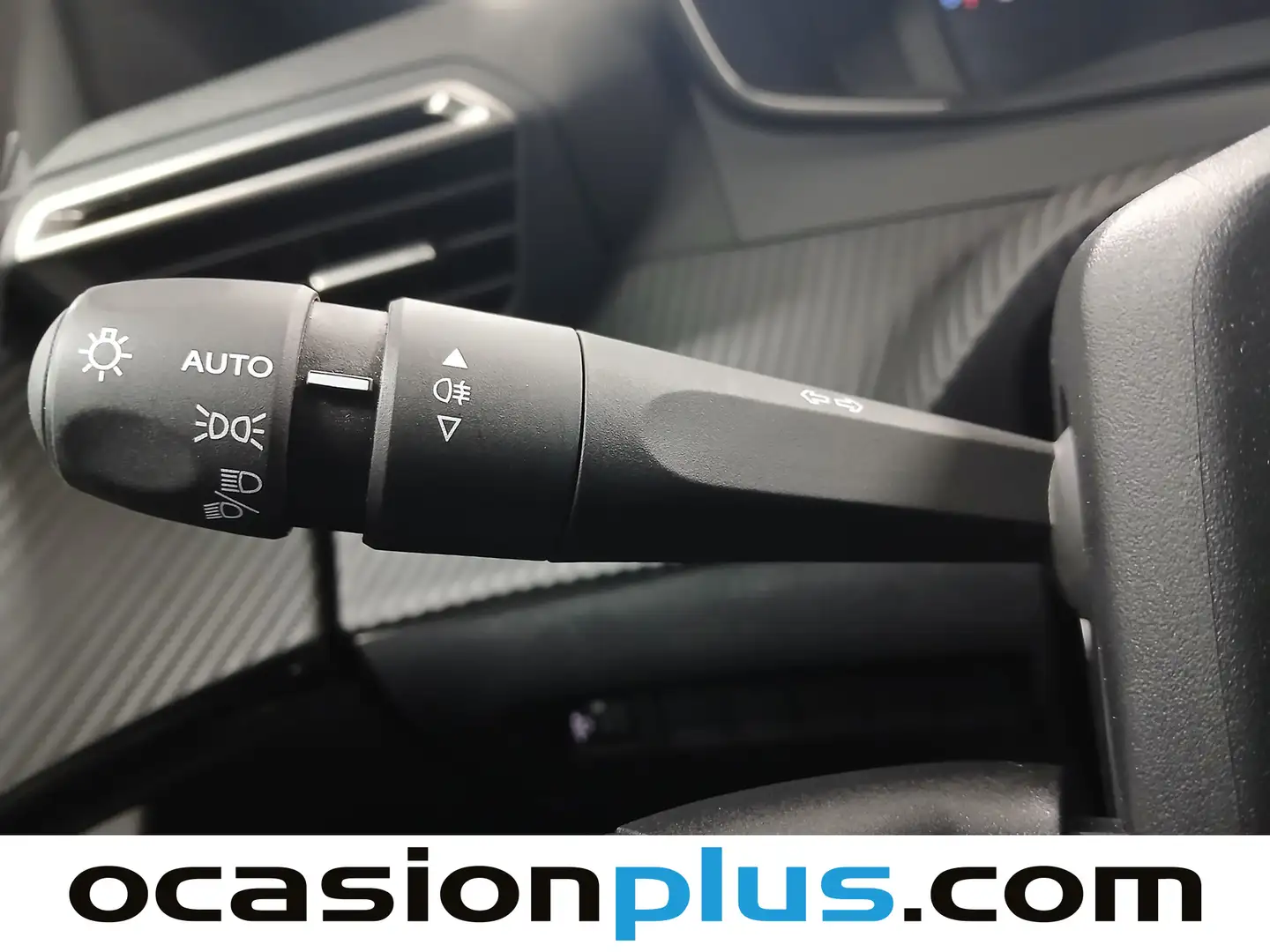 Foto Peugeot 2008 Peugeot 2008 PureTech 100 S&S Allure (100 CV)