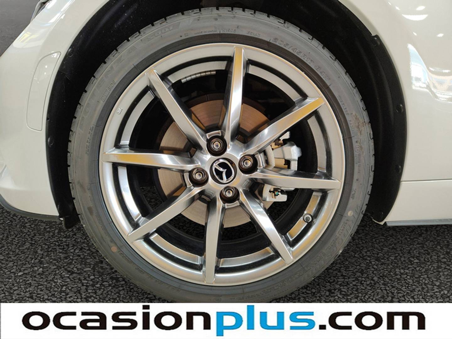 Foto Mazda MX-5 Mazda MX-5 2.0 SKY-G Exclusive-Line (184 CV)