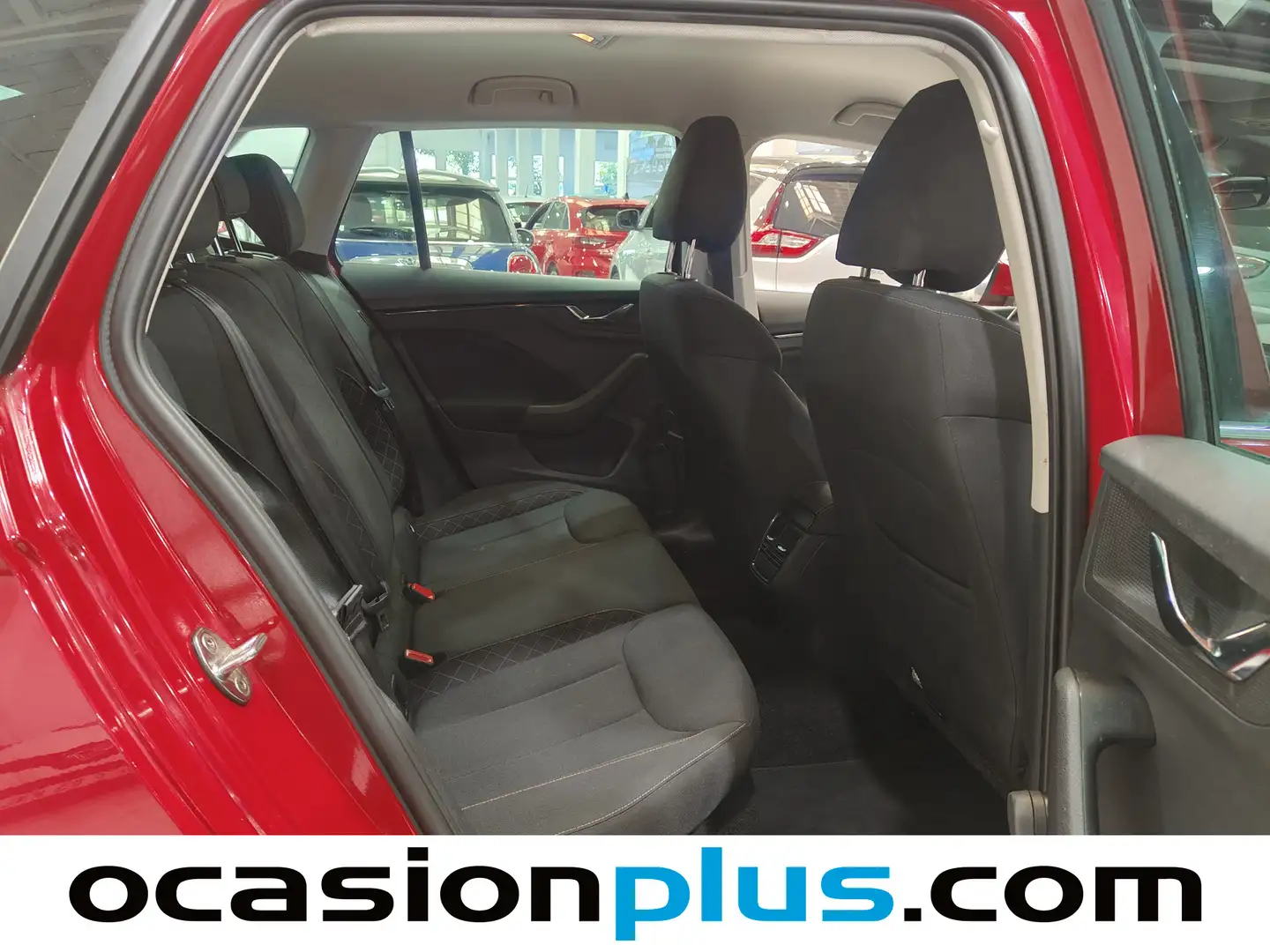 Foto Skoda Kamiq Skoda Kamiq 1.0 TSI Emotion (110 CV)