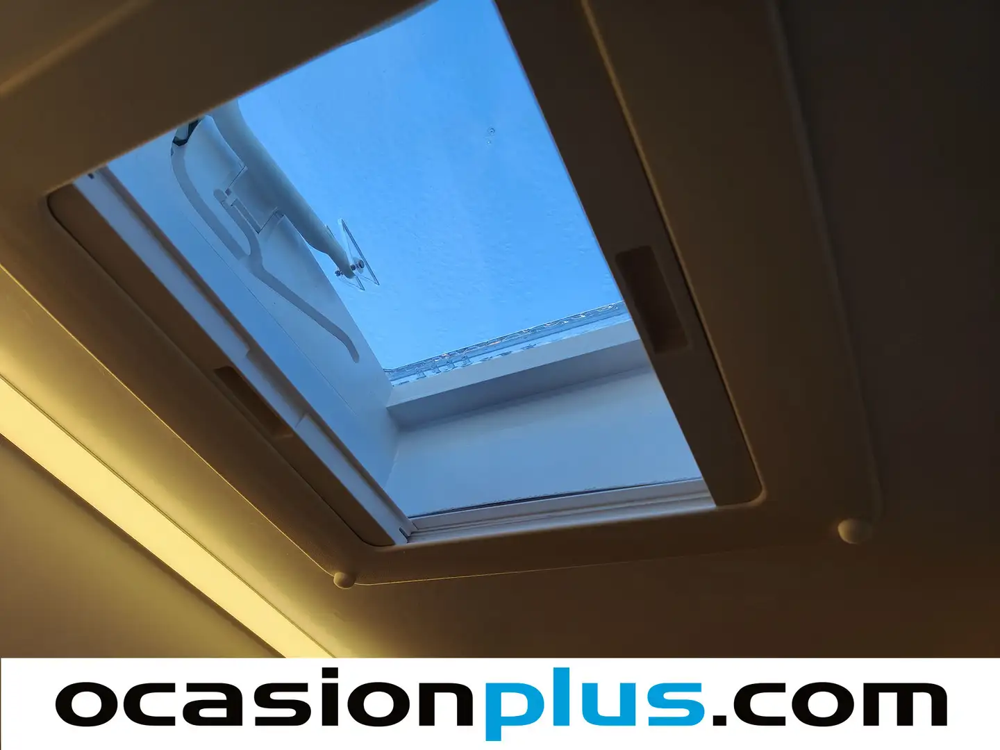 Foto Fiat Ducato FIAT Ducato 35 L3H2 Mjet. Auto Acristalado (140 CV)