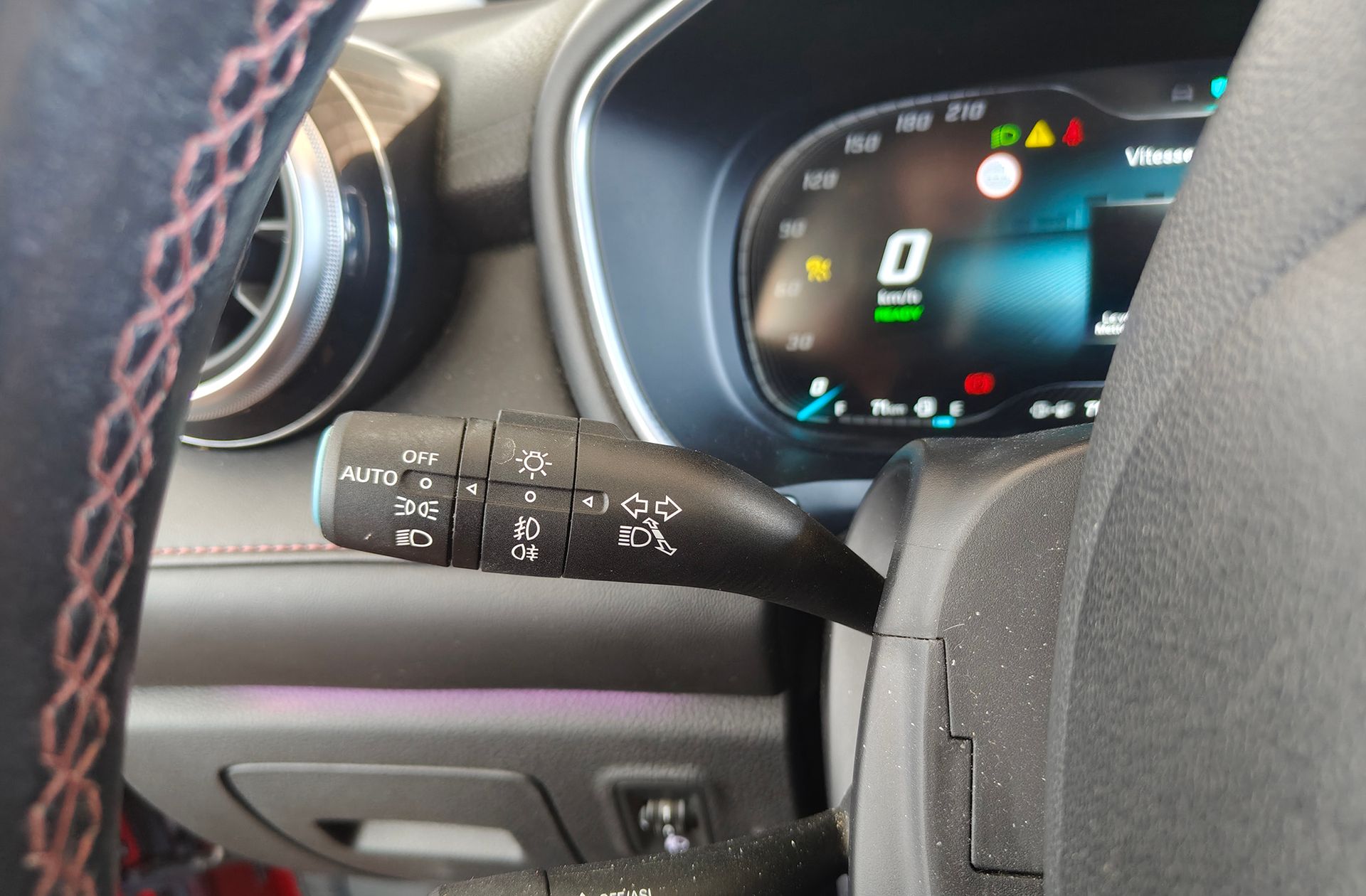 MG eHS 1.5 T-GDi PHEV Luxury - foto 28