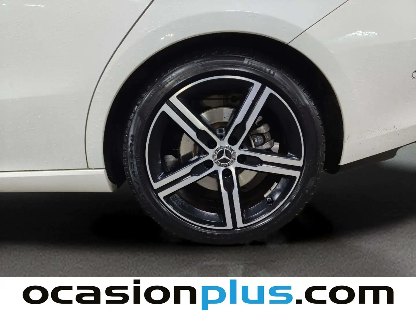 Foto Mercedes CLA Mercedes-Benz CLA Shooting Brake CLA Shooting Brake 180 (136 CV) Pack AMG