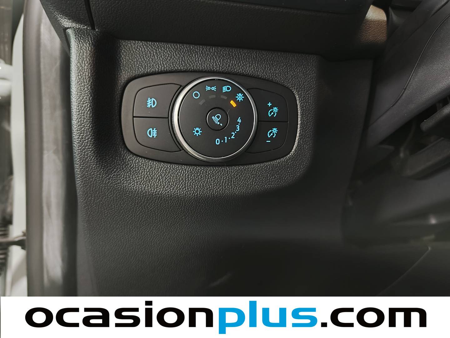 Ford Tourneo Courier Ford Tourneo Courier Tourneo Courier 1.0 Ecoboost Active (125 CV) Camparizada de ocasión