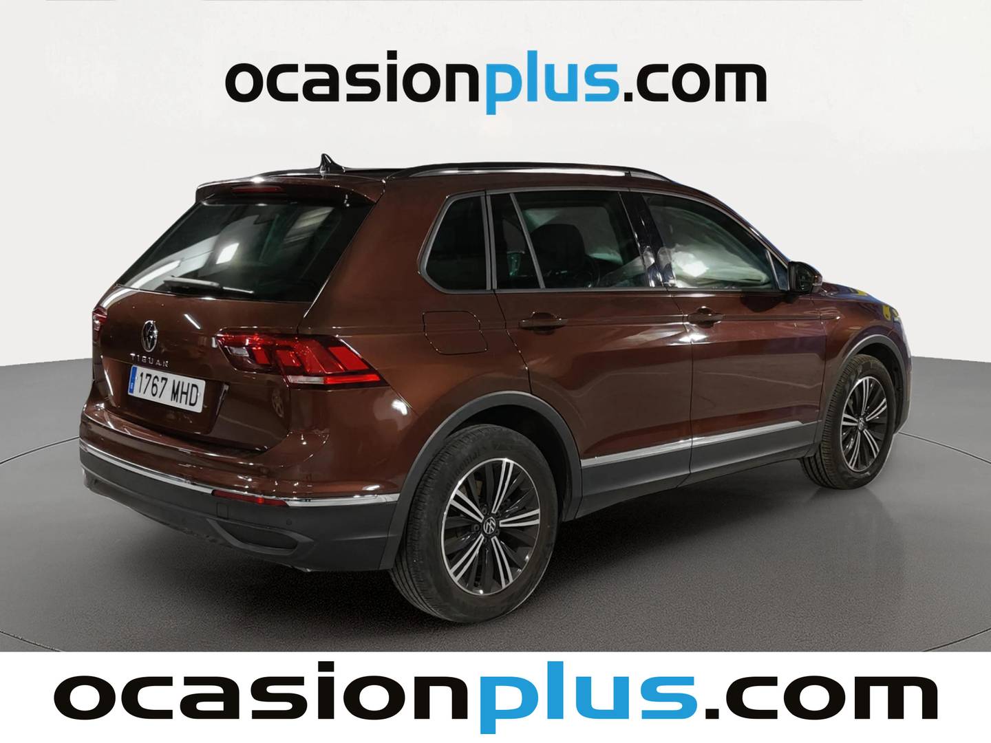 Foto trasera Volkswagen Tiguan Volkswagen Tiguan Life 2.0 TDI (150 CV) DSG derecha