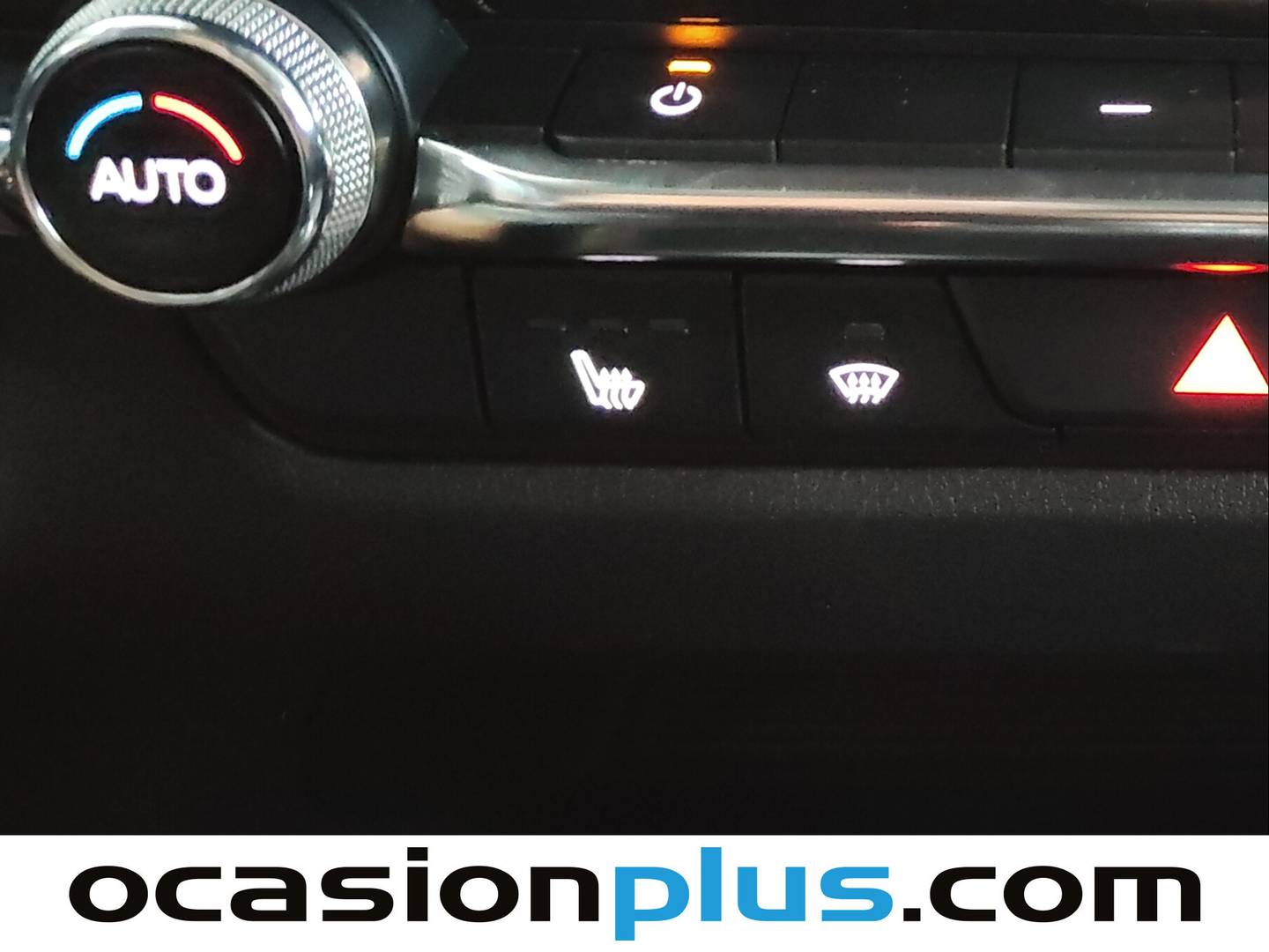 Extras y acabados del Mazda CX-30 MAZDA CX-30 e-SKYACTIV-G 2.0 (122 CV) Zenith Black Safet