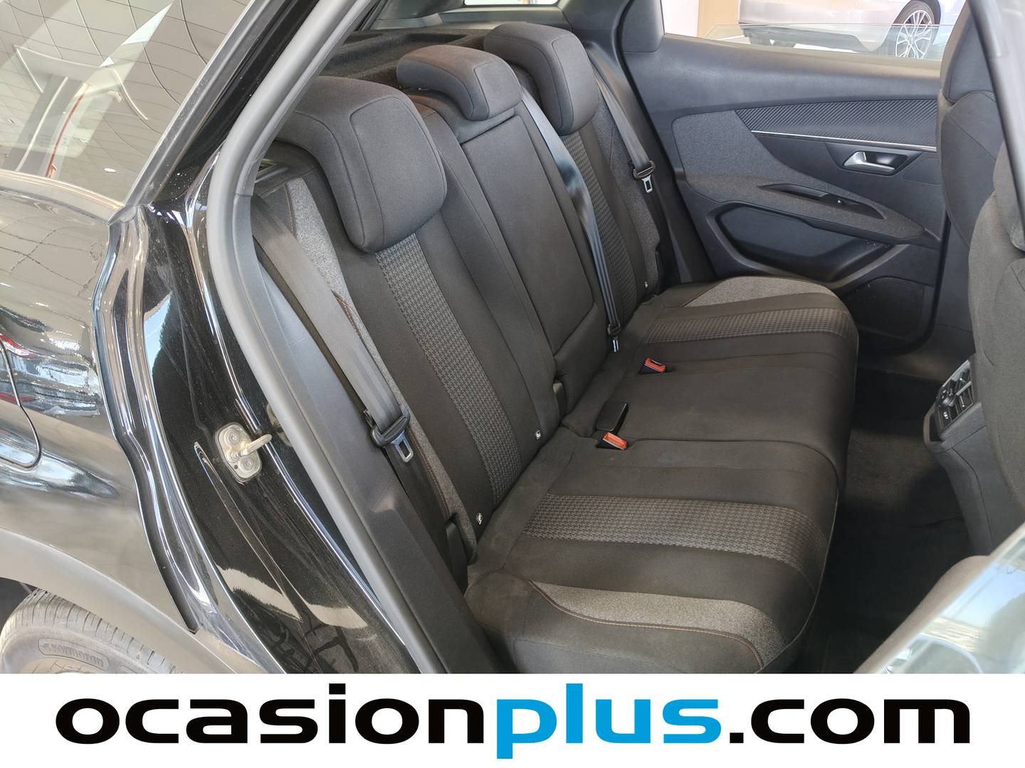 Foto asientos traseros Peugeot 3008 Peugeot 3008 PureTech 130 S&S Active Pack (130 CV)