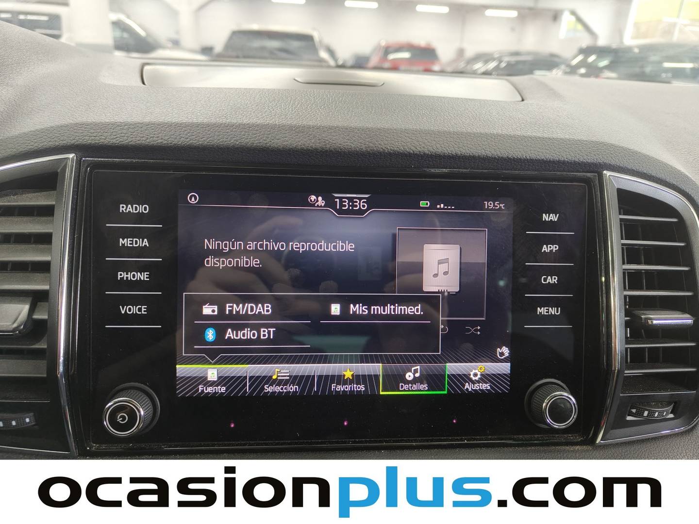 Foto Skoda Karoq Skoda Karoq 2.0 TDI Selection (115 CV)