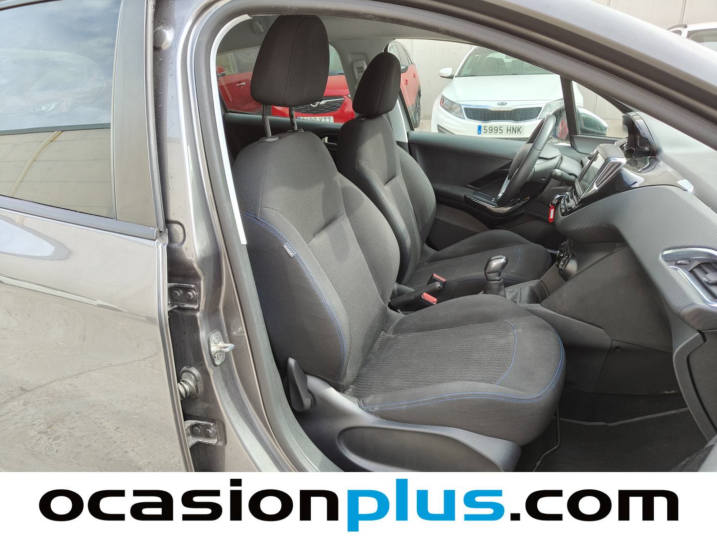 Peugeot 208 Peugeot 208 PureTech Signature (82 CV) barato