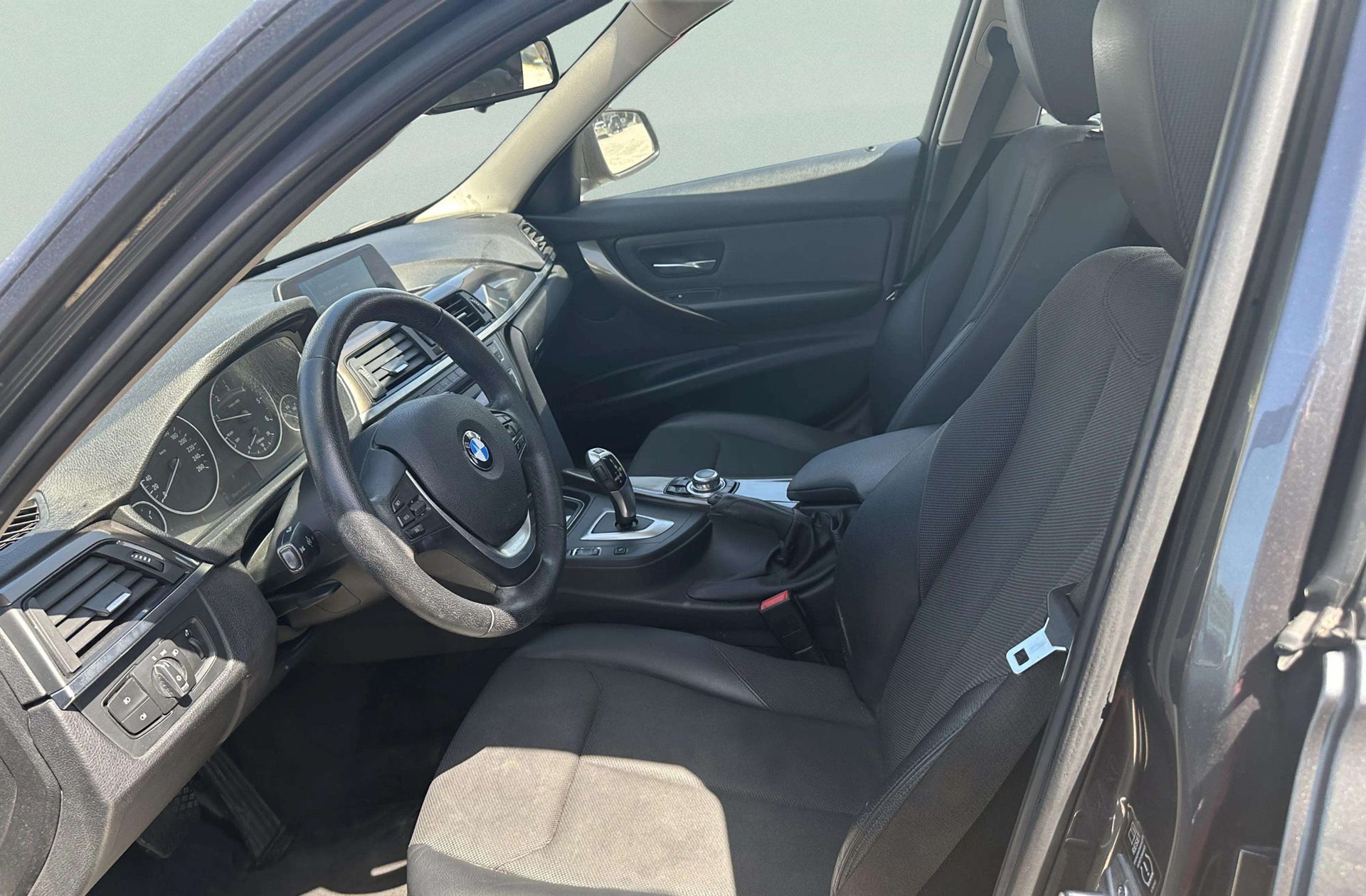 BMW Serie 3 320d - foto 11