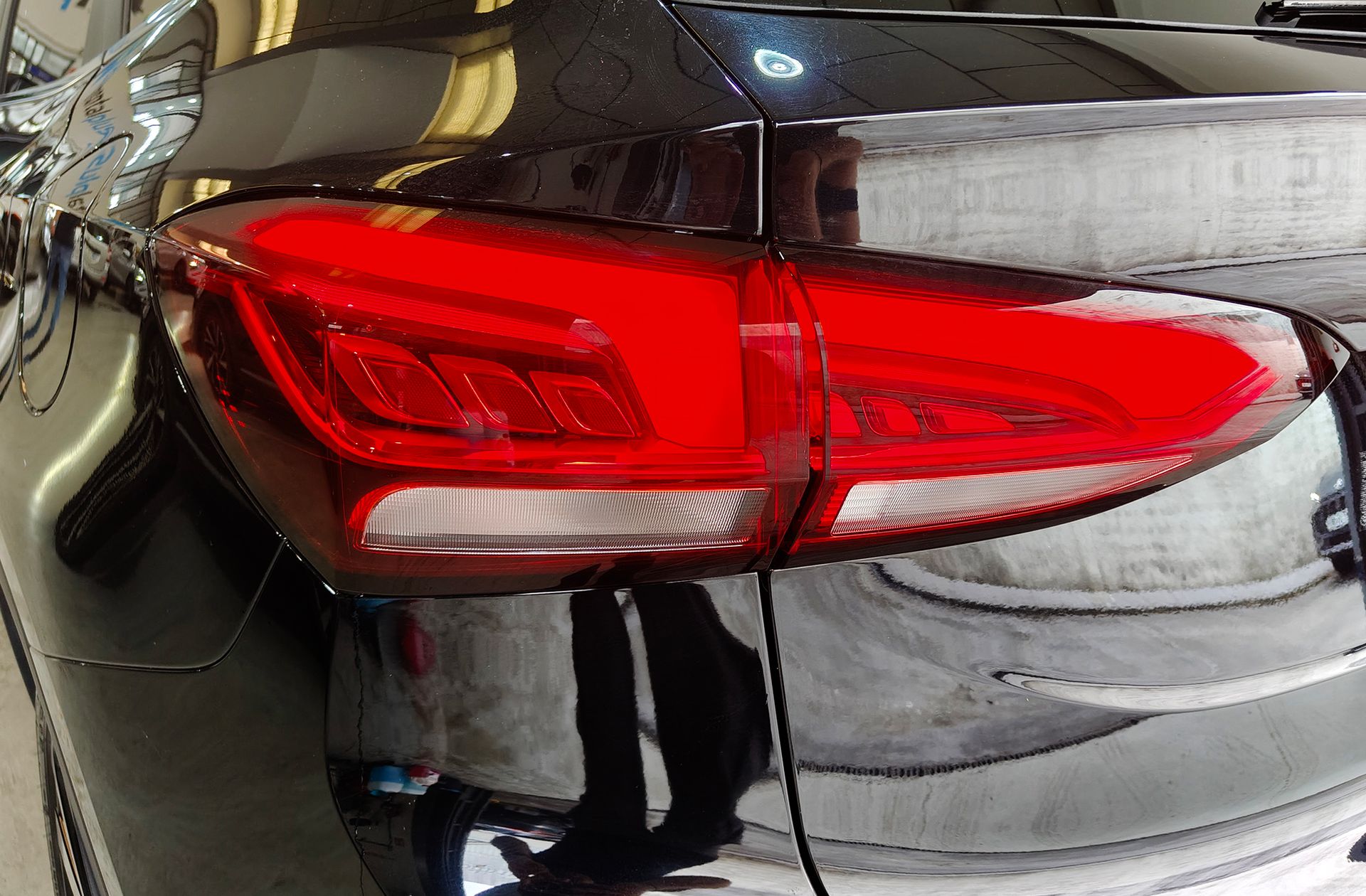 MG ZS 1.5 Hybrid+ Luxury - foto 18