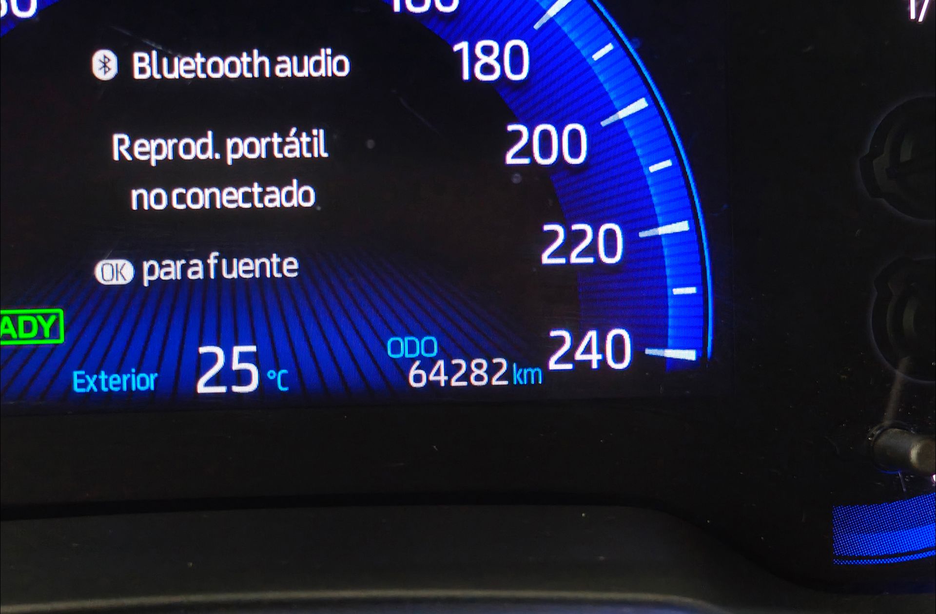 Toyota Corolla 180H FEEL! E-CVT - foto 11