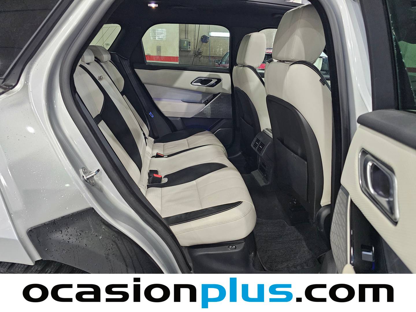 Foto Land Rover Range Rover Velar Land Rover Range Rover Velar D300 R-Dynamic SE 4WD Auto (300 CV)