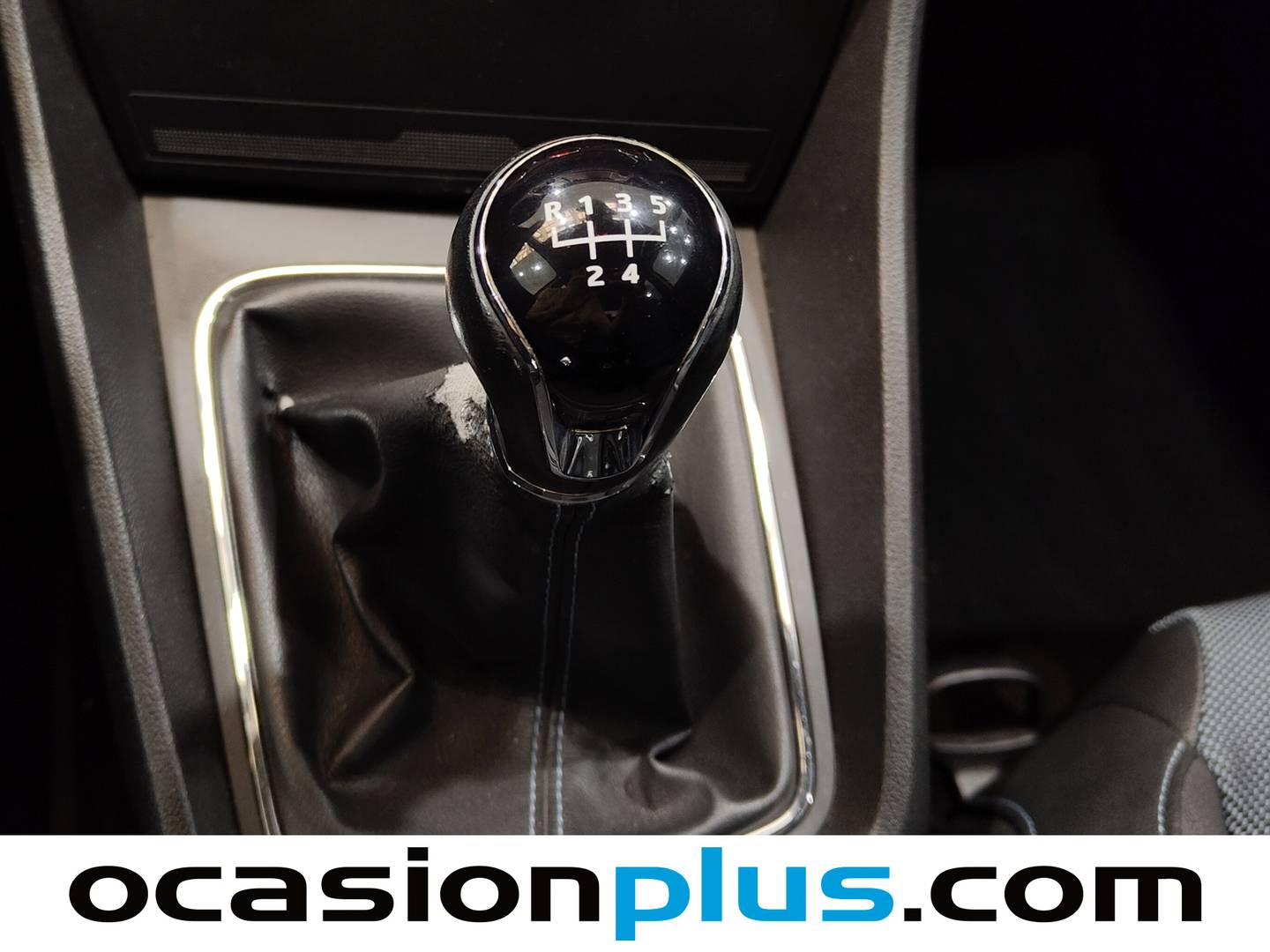 Seat León Seat León 1.6 TDI S&S Style Connect (110 CV) de segunda mano