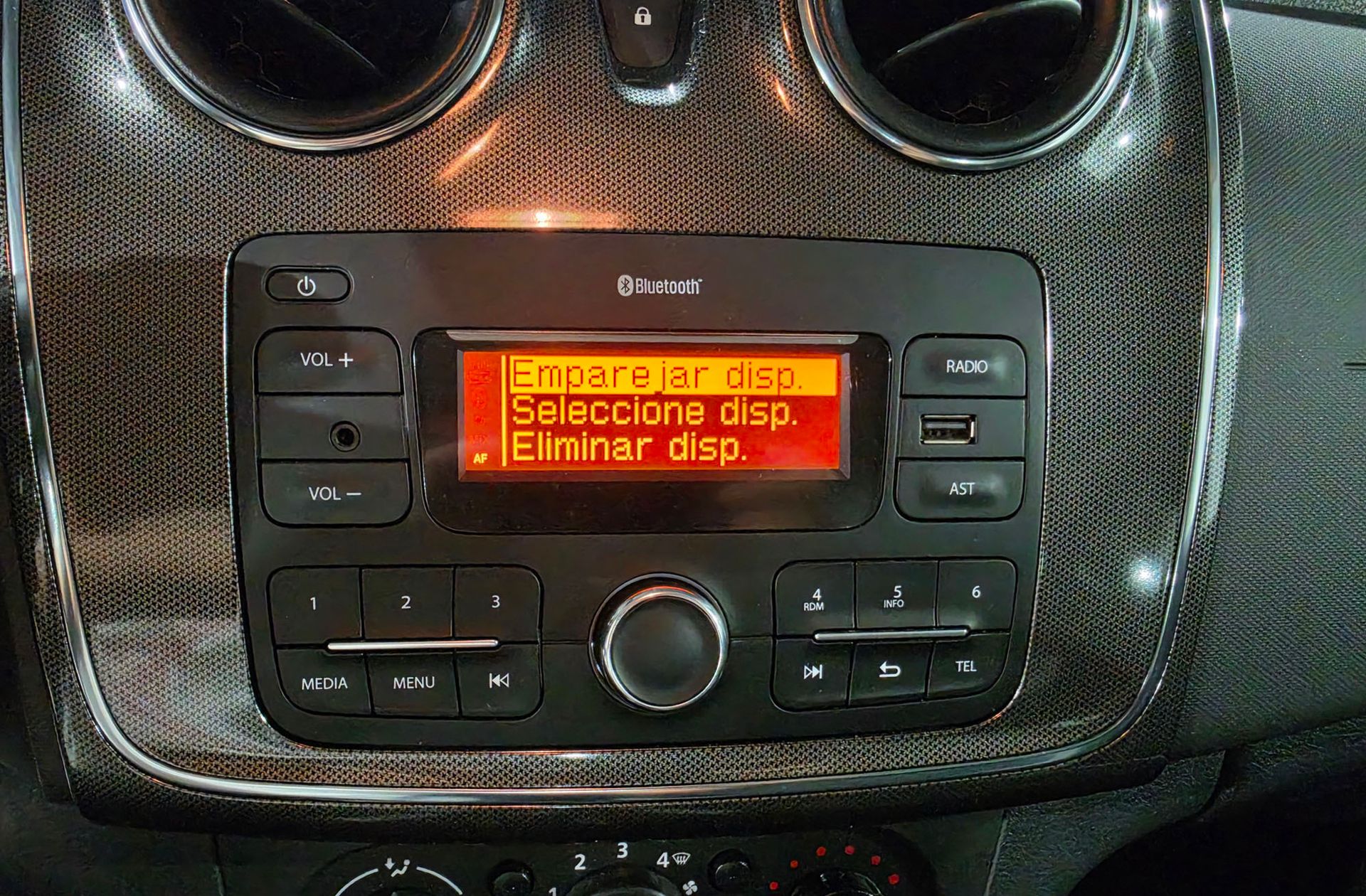 Dacia Sandero Stepway Essential 1.0 - foto 27