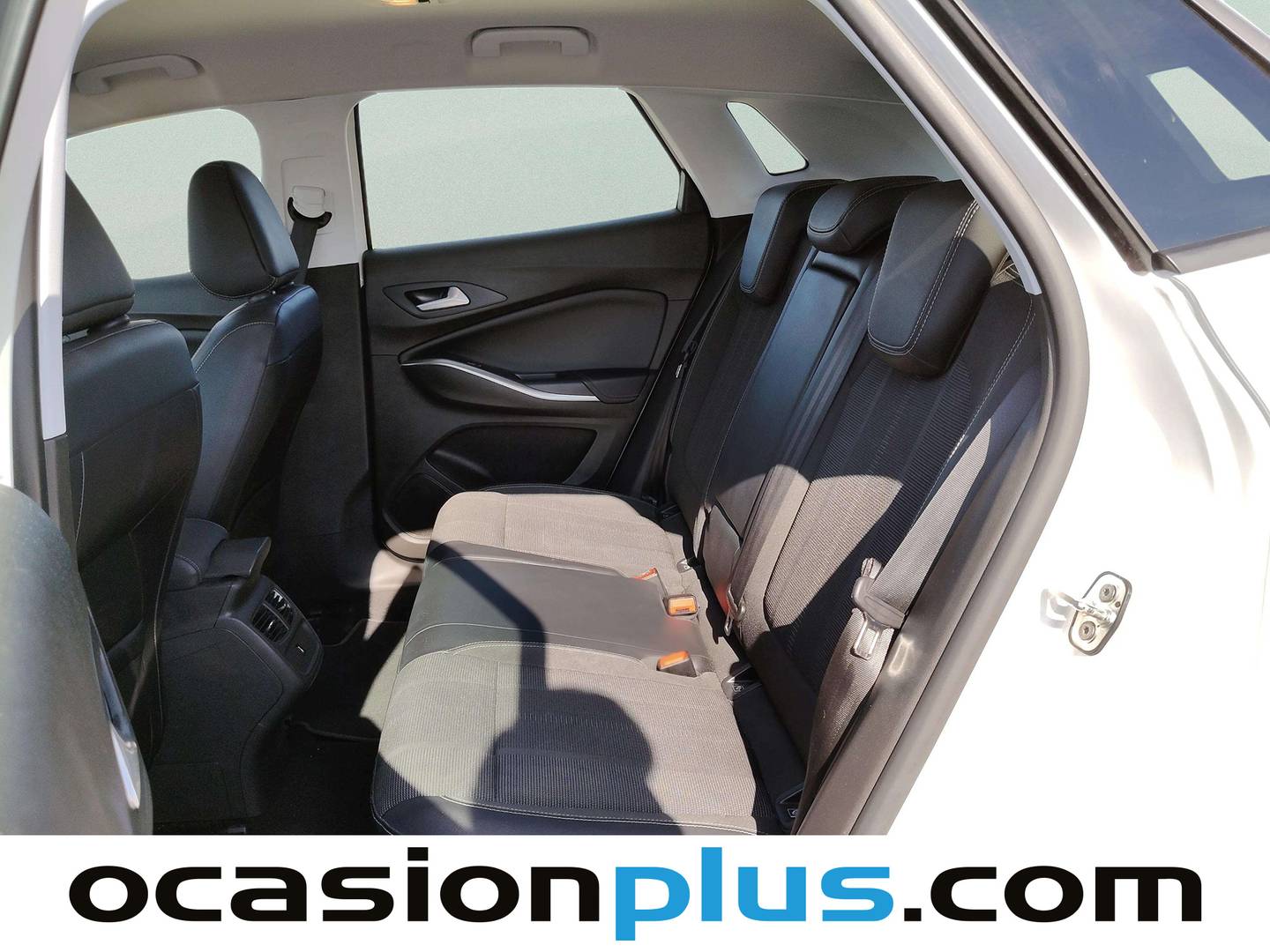 Foto asientos traseros Opel Grandland Opel Grandland 1.5D DTH GS Auto (130 CV)