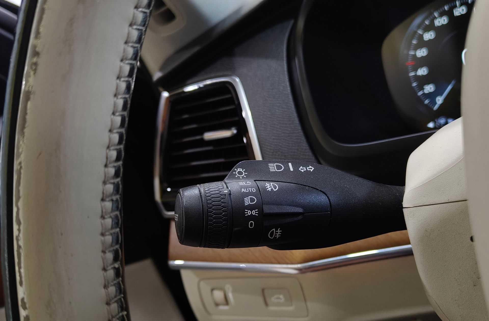 Volvo XC90 D5 Inscription AWD 7 plazas - foto 34