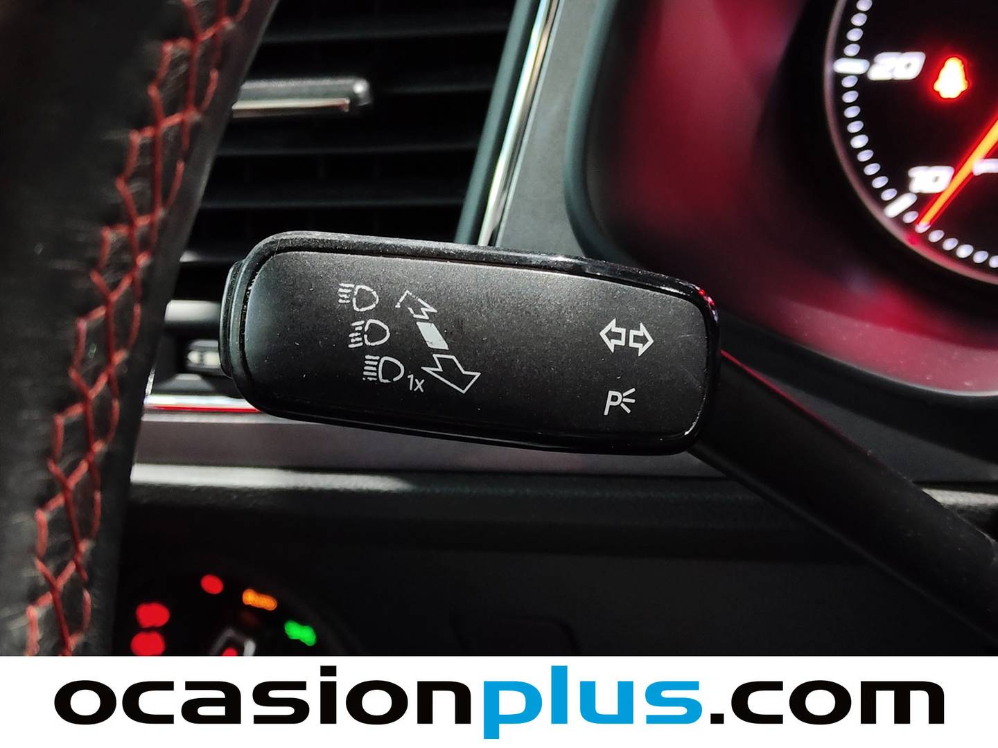 Foto Seat León SEAT León ST 2.0 TDI S&S FR  (184 CV)