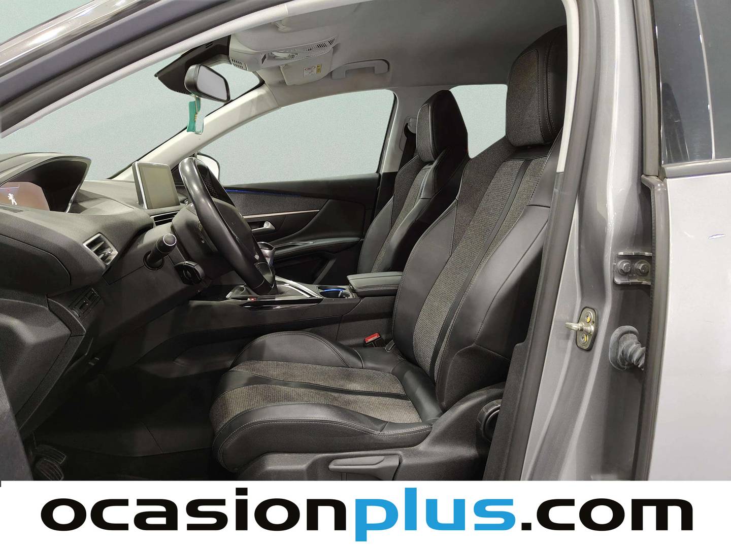 Foto asientos delanteros Peugeot 3008 Peugeot 3008 PureTech 130 S&S Allure (130 CV)