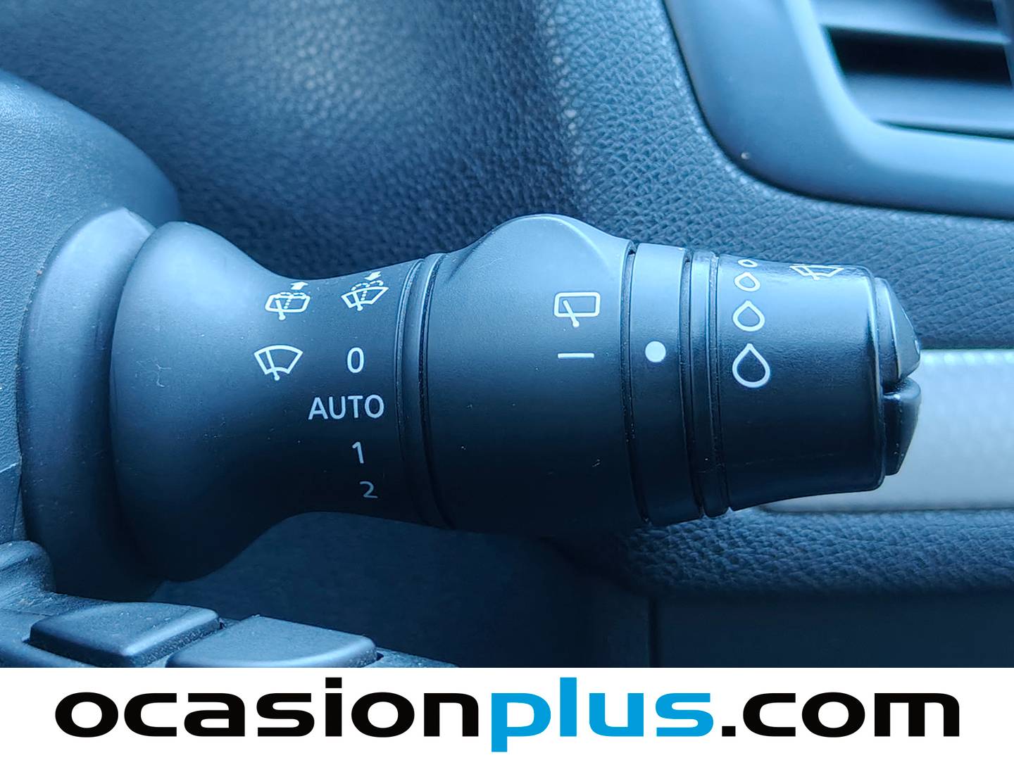 Equipamiento del Renault Mégane Renault Megane Sport Tourer dCi 105 Dynamique eco2 (105 CV)