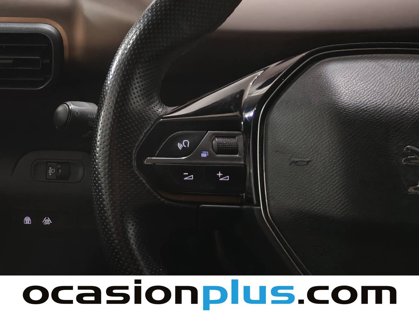 Foto Peugeot Rifter Peugeot Rifter BlueHDi 100 GT Line Standard (100 CV)