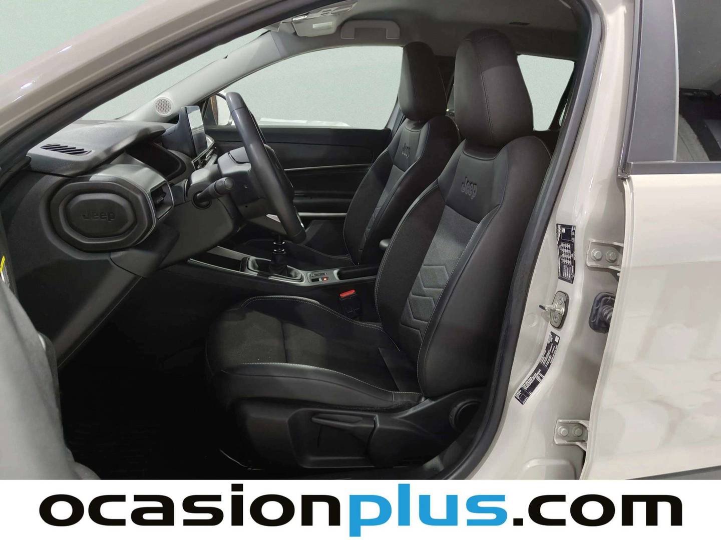 Foto Jeep Avenger Jeep Avenger 1.2 G Altitude (100 CV)