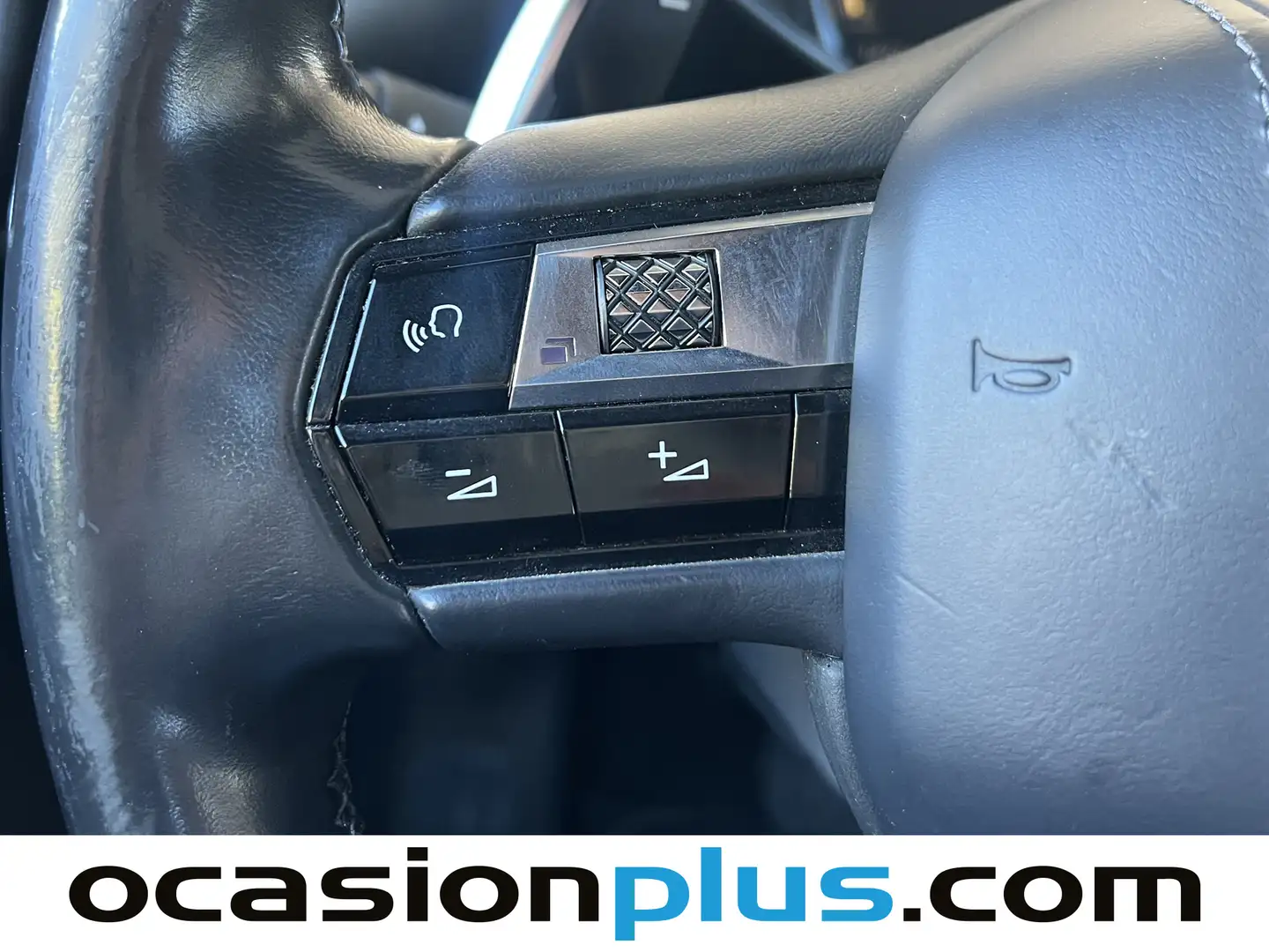 Foto DS DS 3 Crossback DS DS3 Crossback PureTech 130 Grand Chic EAT8  (130 CV)