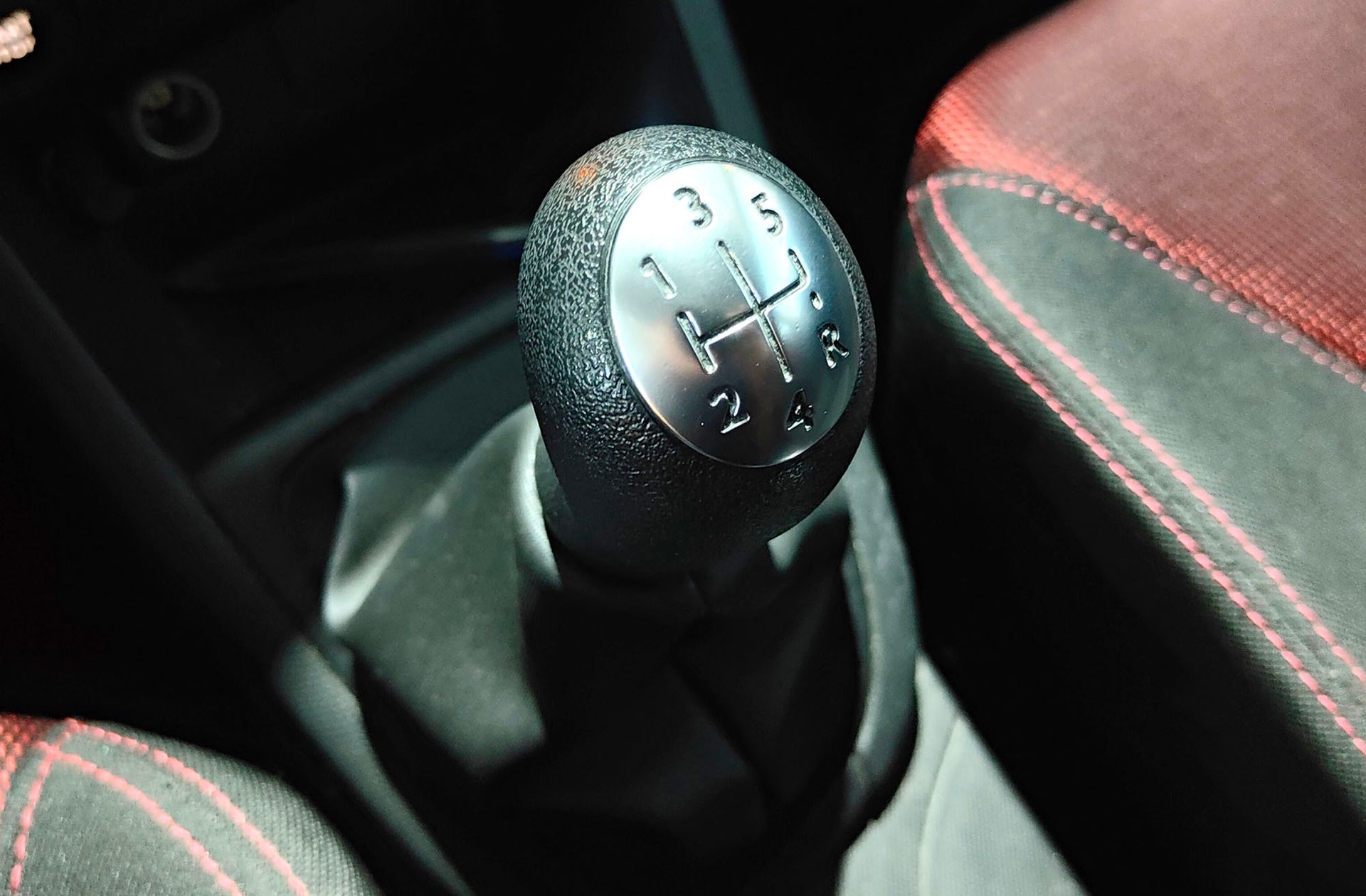 Renault Clio Sport Tourer 1.2 16V Authentique E6 - foto 5