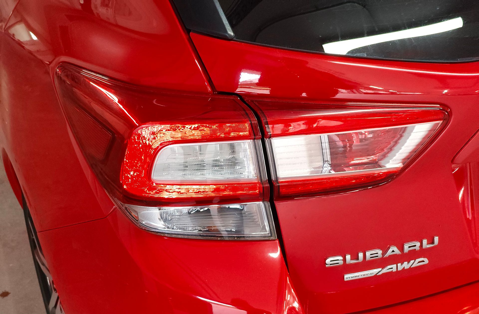 Subaru Impreza 1.6 Executive AWD Lineartronic GLP - foto 17