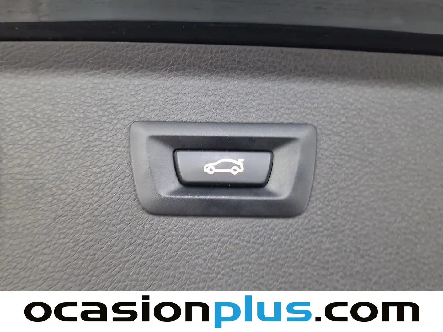 Foto BMW Serie 2 Active Tourer BMW Serie 2 218d Active Tourer Business (150 CV)