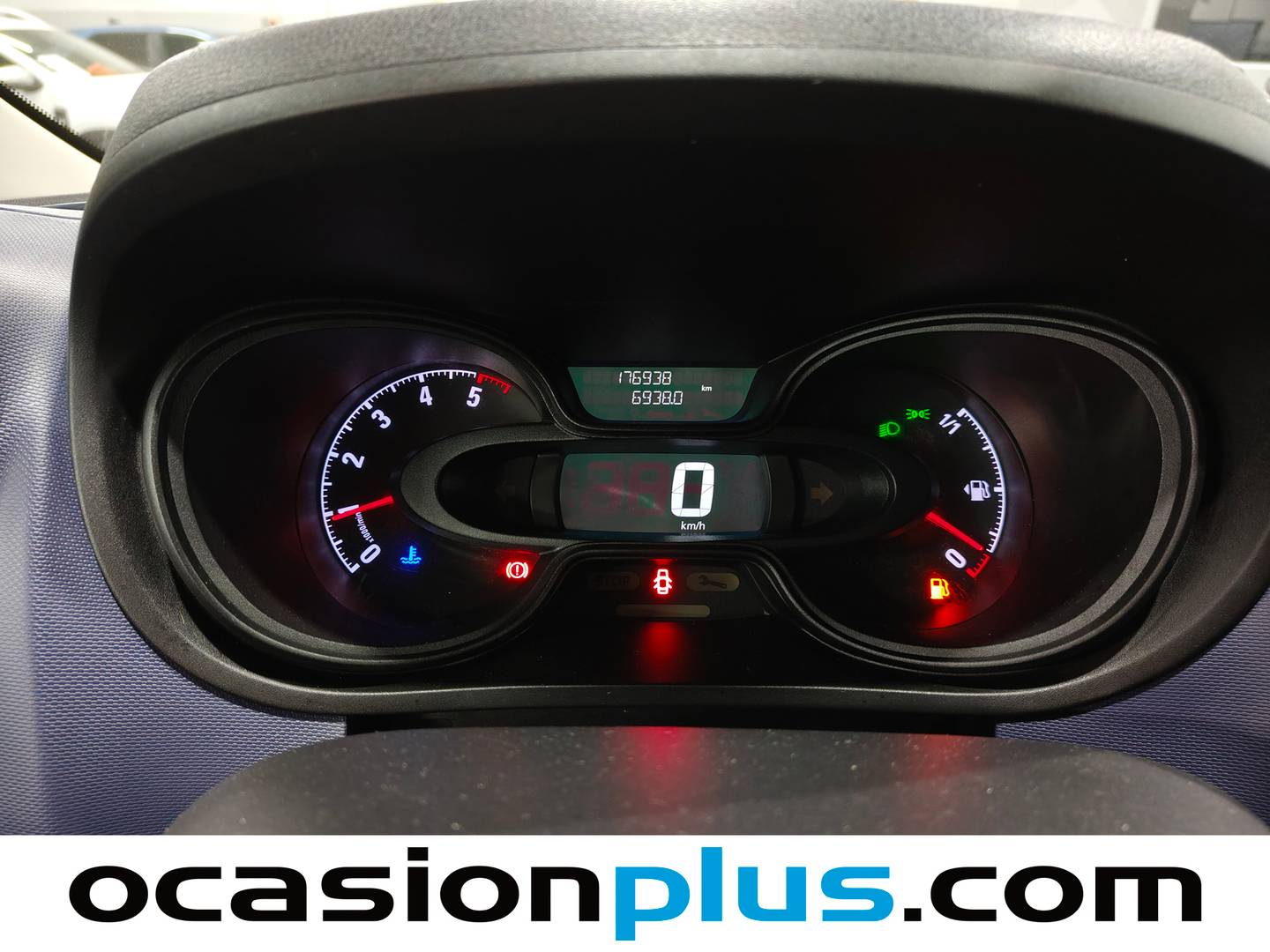 Opel Vivaro Opel Vivaro Combi 1.6 CDTI Biturbo 27 L1 S/S 9 Plazas (125 CV) 6 Plazas manual