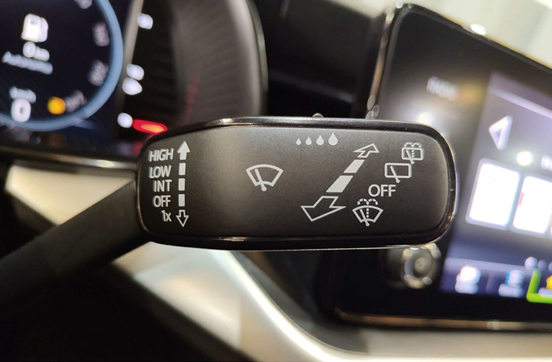 Škoda Kamiq 1.0 TSI Ambition - foto 26