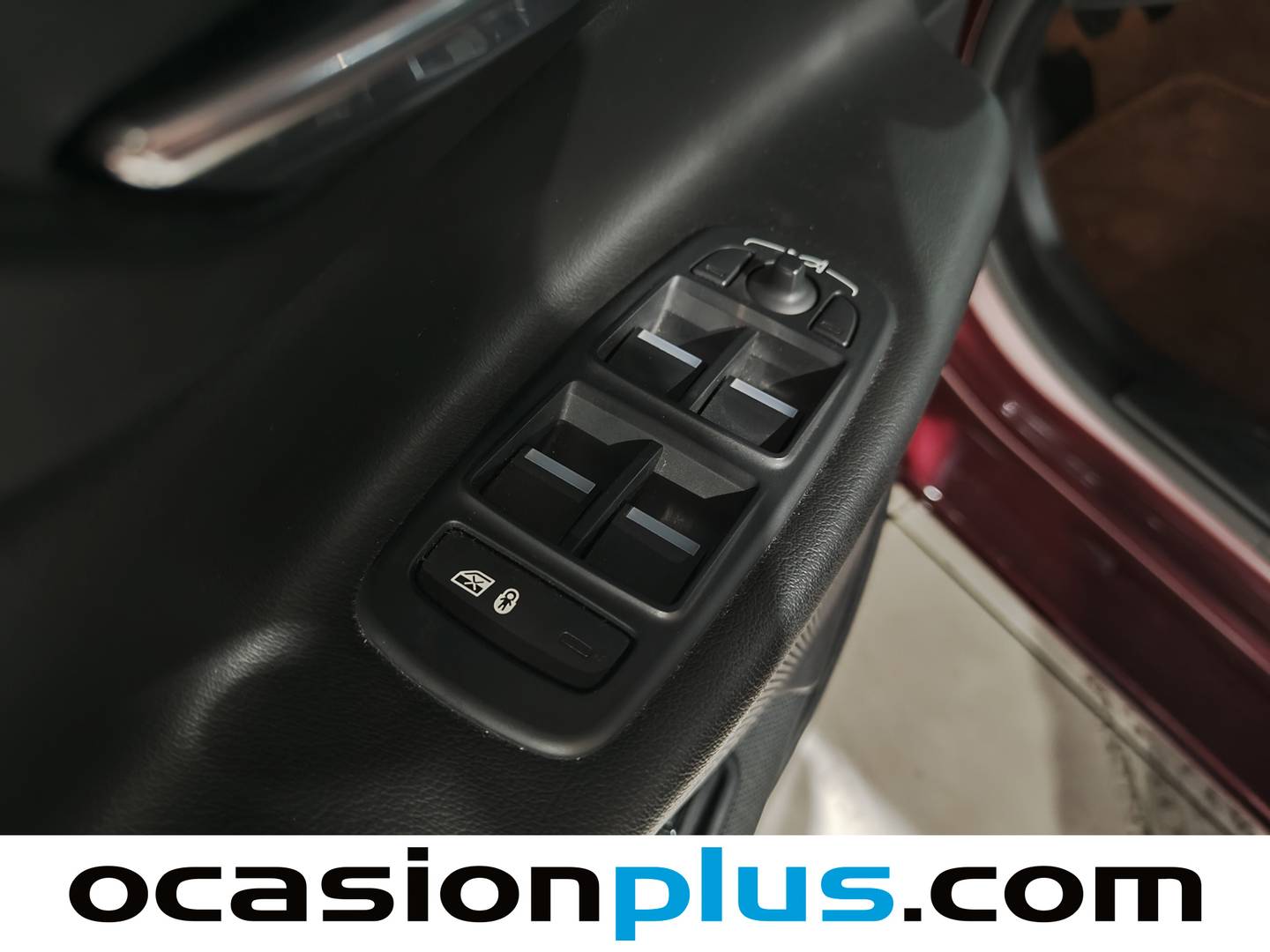 Foto Jaguar XE Jaguar XE 2.0 Diesel XE-Pure RWD (180 CV)