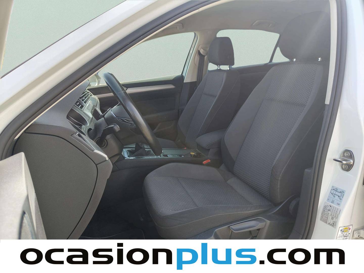 Foto asientos delanteros Volkswagen Passat Volkswagen Passat Edition 2.0 TDI (150 CV)