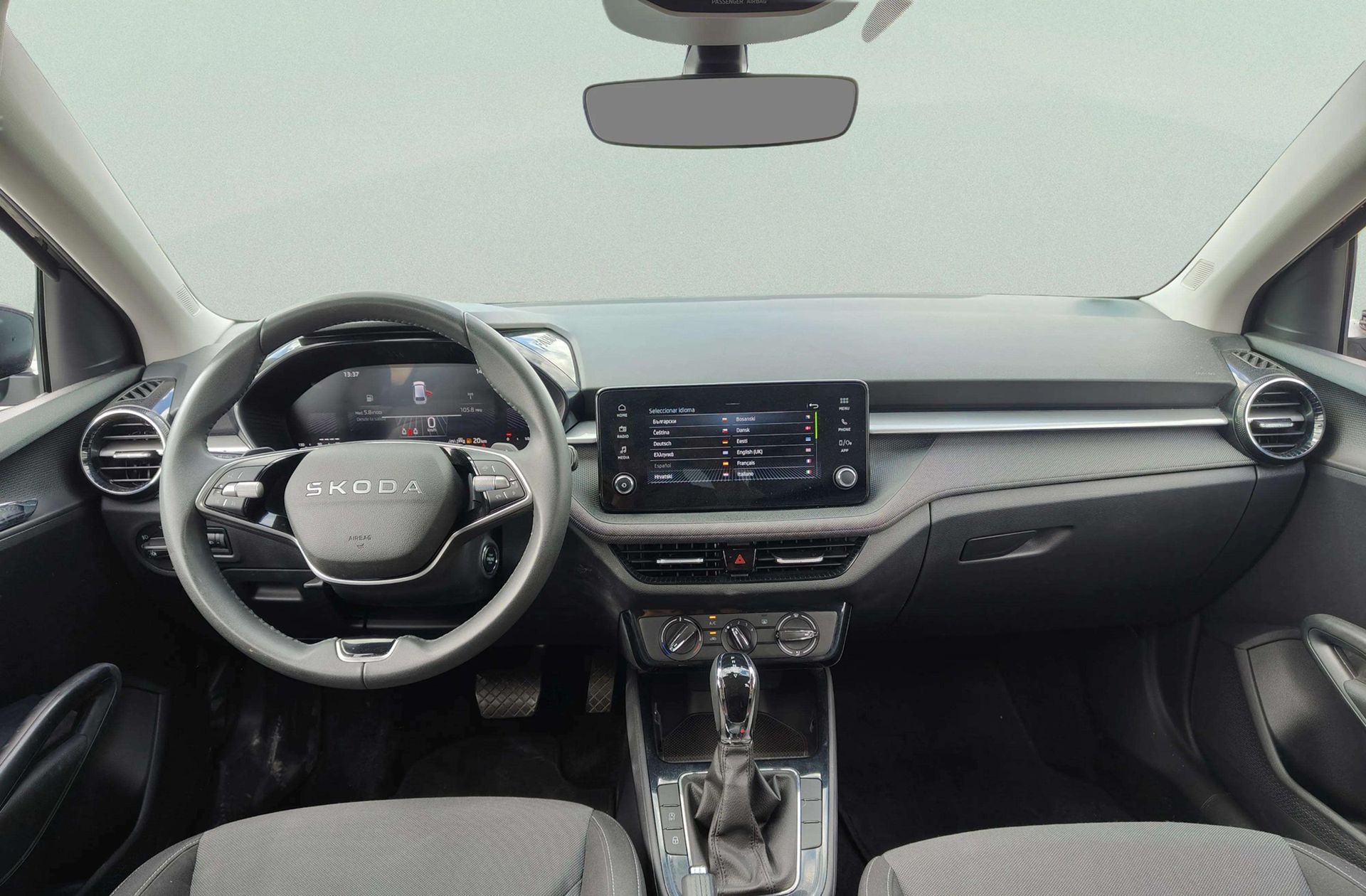 Škoda Fabia 1.0 TSI Selection DSG - foto 6