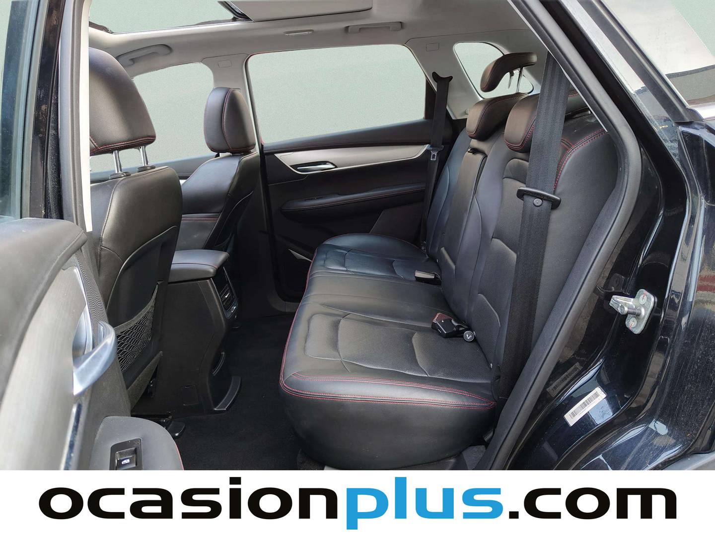 Foto asientos traseros SWM G01 SWM G01 1.5T Luxury (131 CV)
