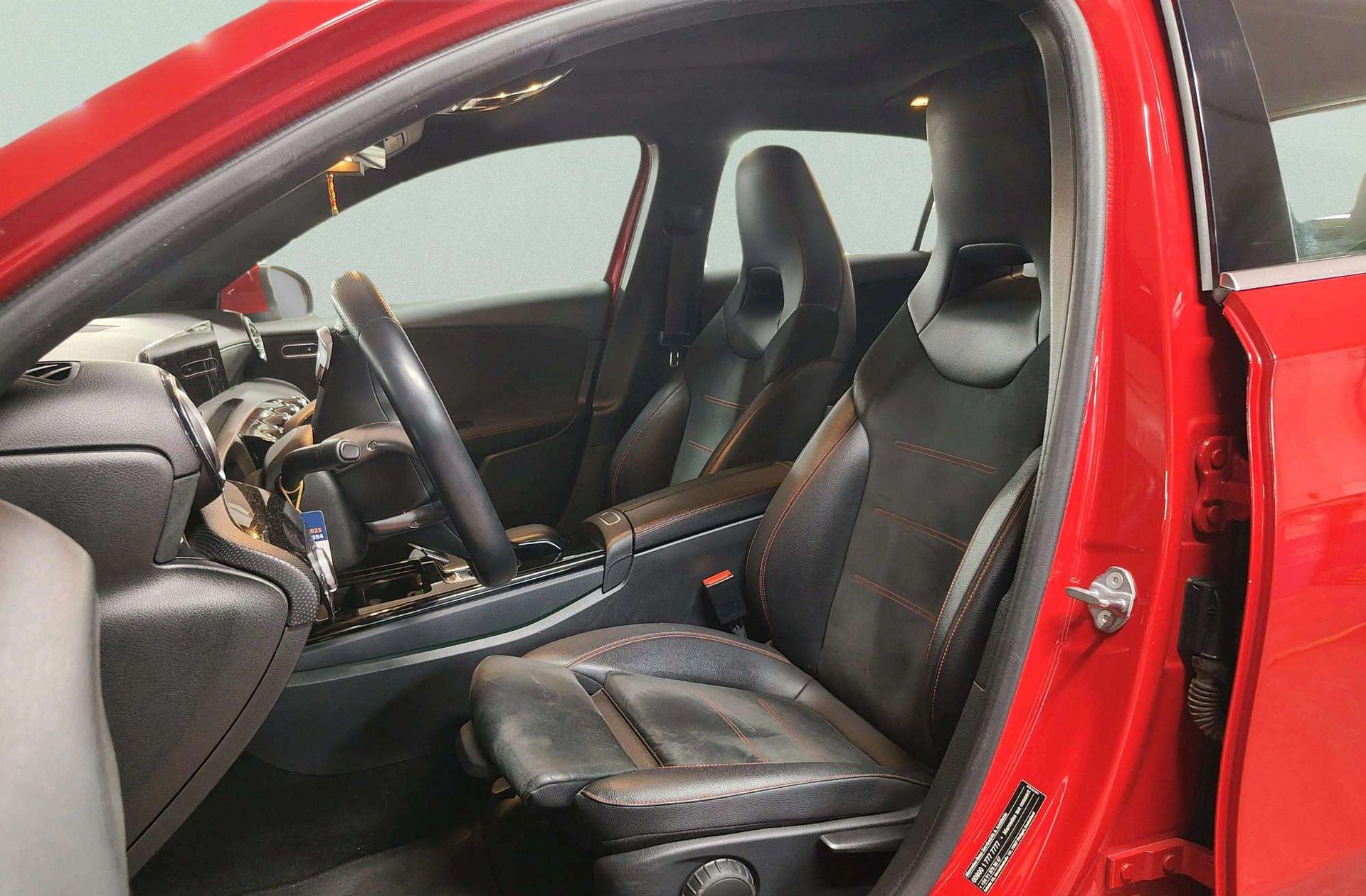 Mercedes-Benz Clase A 180 d Pack AMG - foto 14