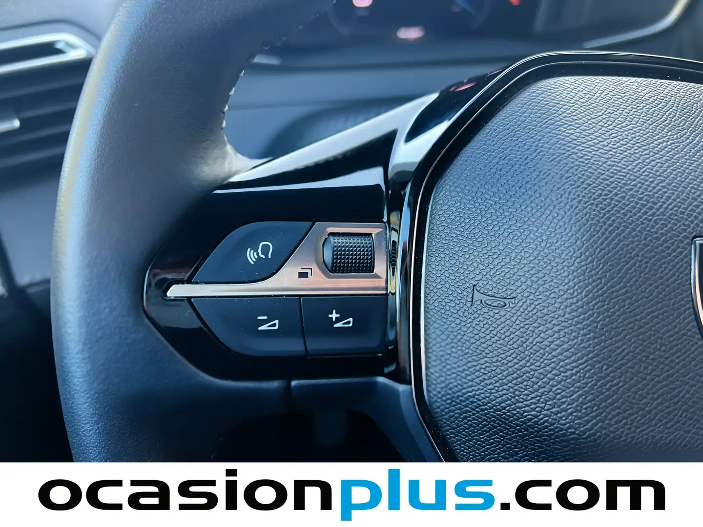 Foto Peugeot 208 Peugeot 208 PureTech 100 Allure (100 CV)