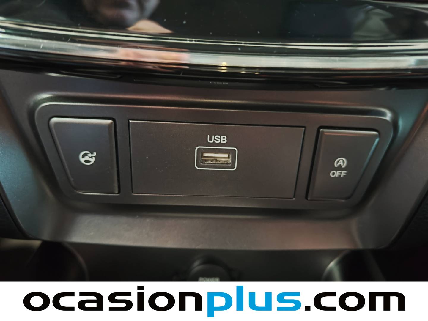 Foto SsangYong Tivoli Ssangyong Tivoli G12T Urban Plus  (128 CV)