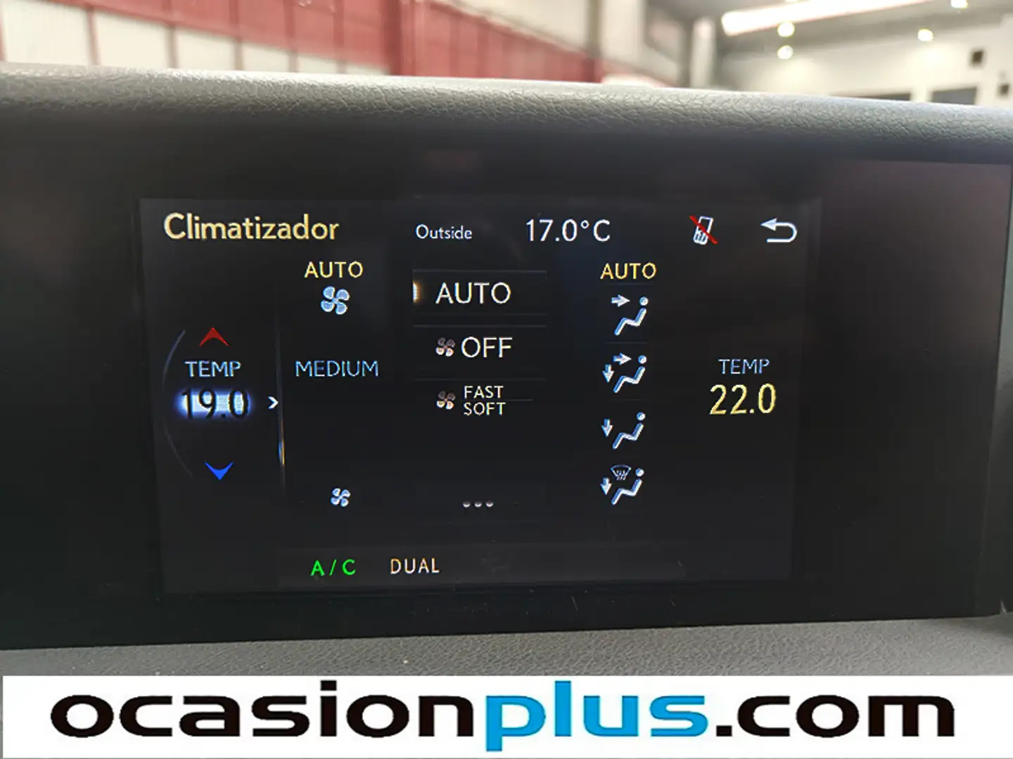 Foto Lexus RC Lexus RC 300h Executive (223 CV)