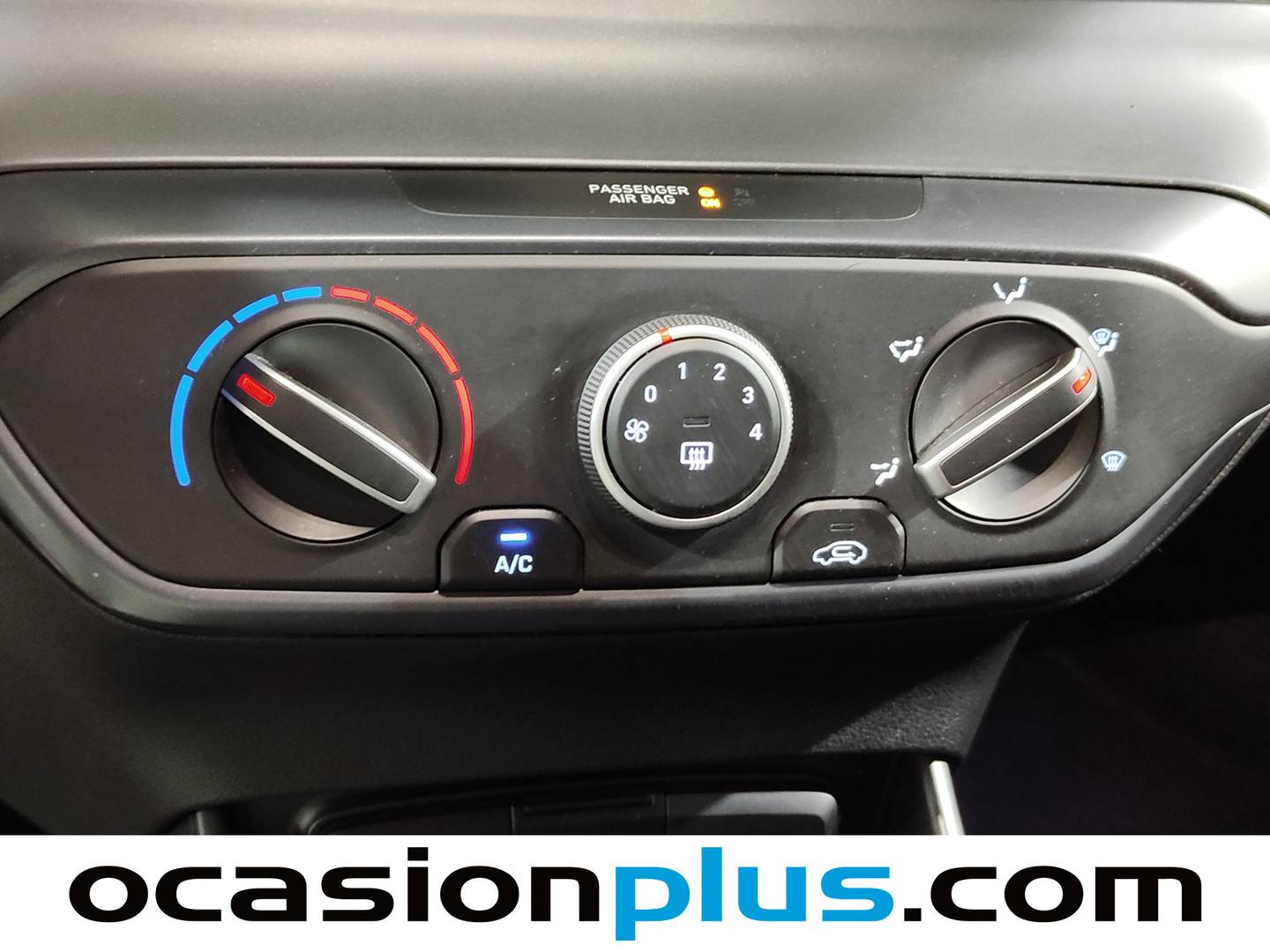 Foto Hyundai Bayon Hyundai Bayon 1.0 TGDI 48V Maxx DCT  (100 CV)