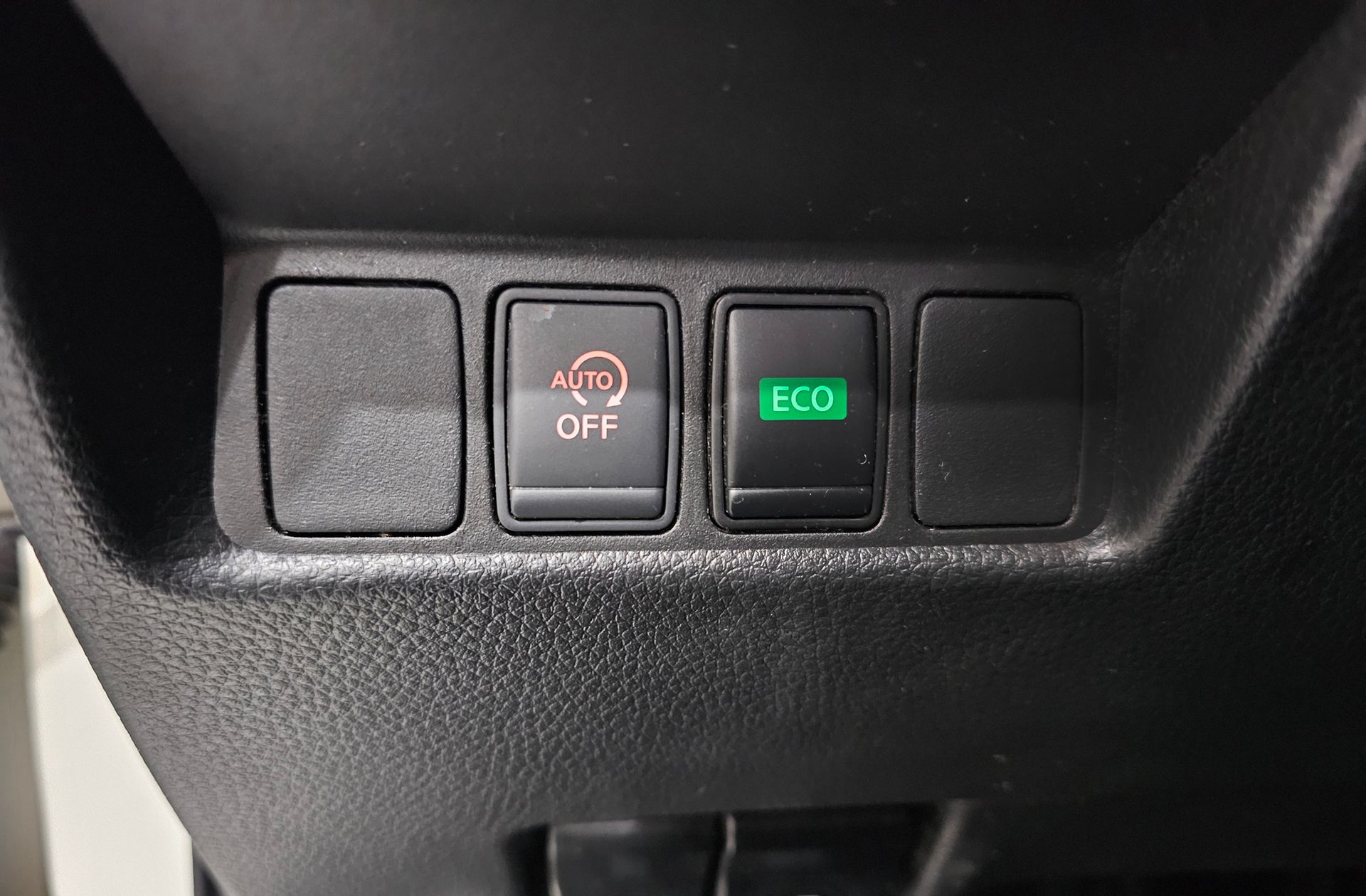 Nissan Qashqai DIG-T 160 N-Style DCT - foto 11