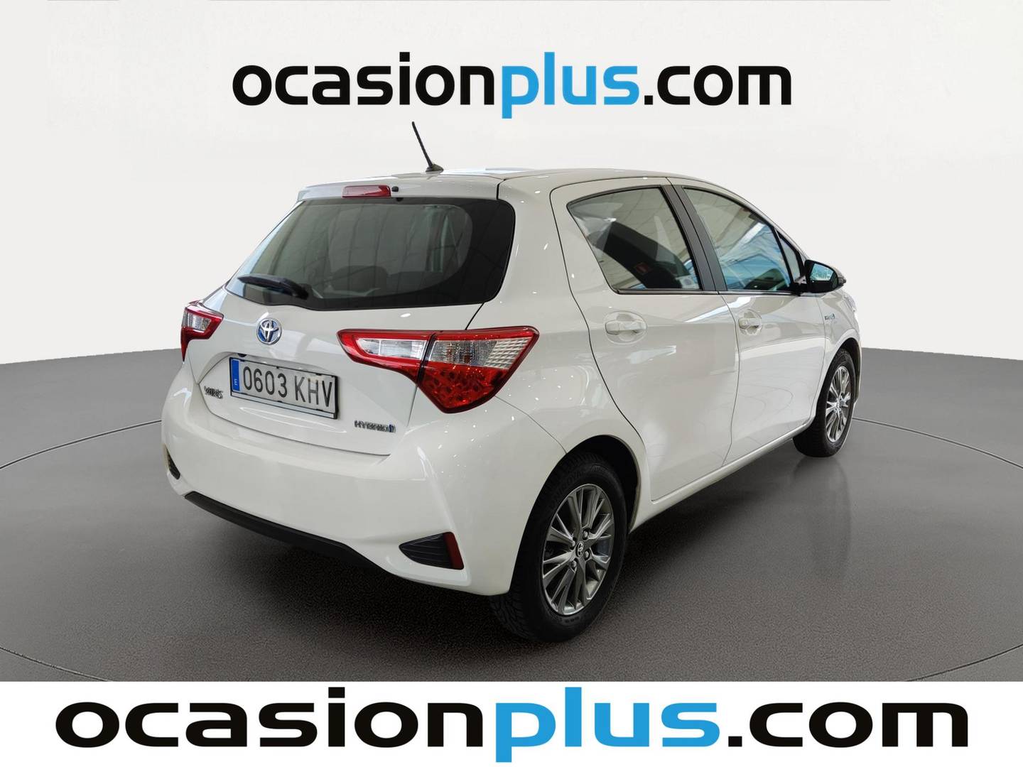 Foto trasera Toyota Yaris Toyota Yaris 1.5 Hybrid Active (100 CV) derecha